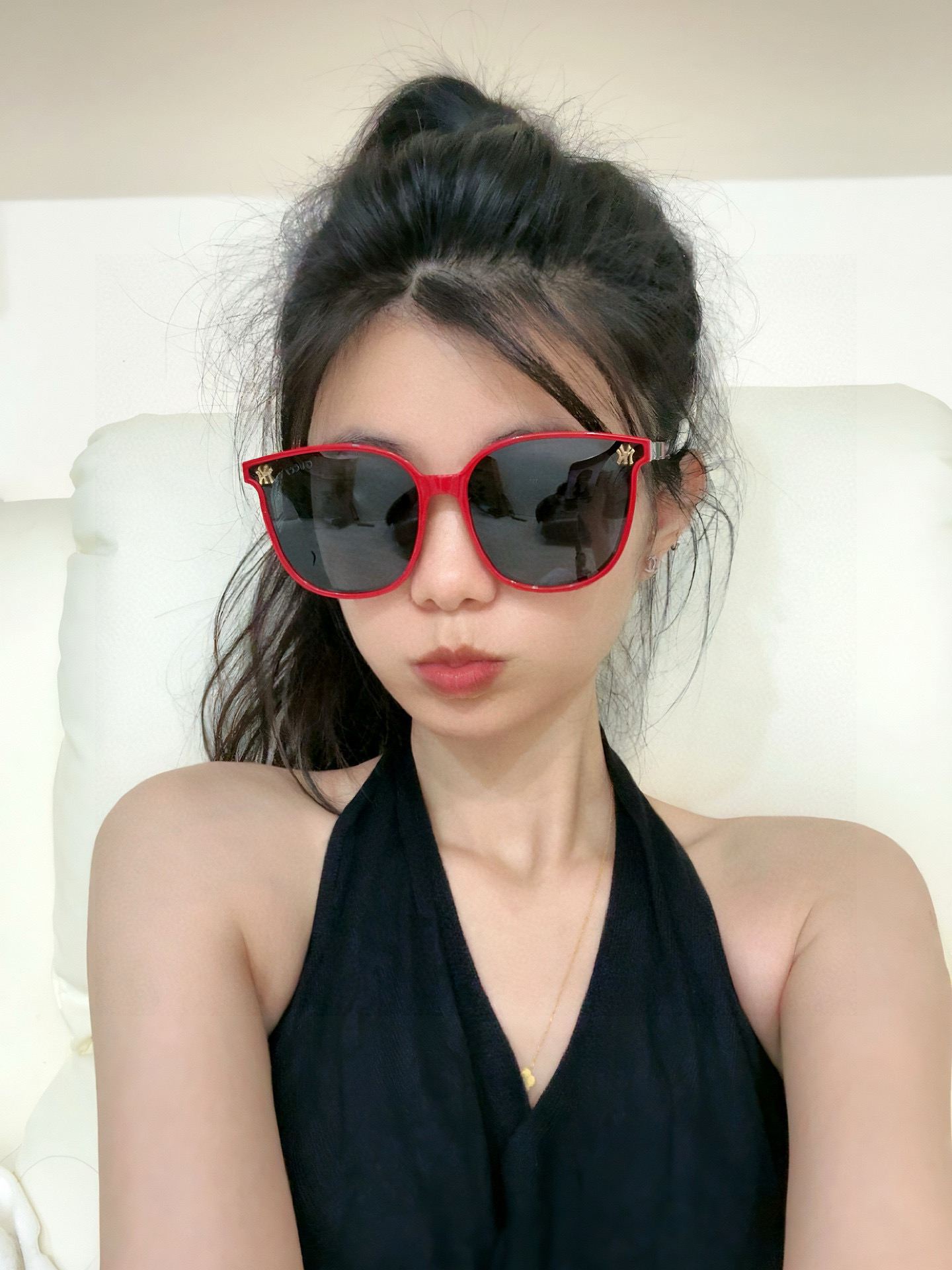 【TR偏光系列】 Gucci联名系列限量版经典的圆框设计，不挑脸型，无论搭配大衣还是连衣裙都非常显气质偏