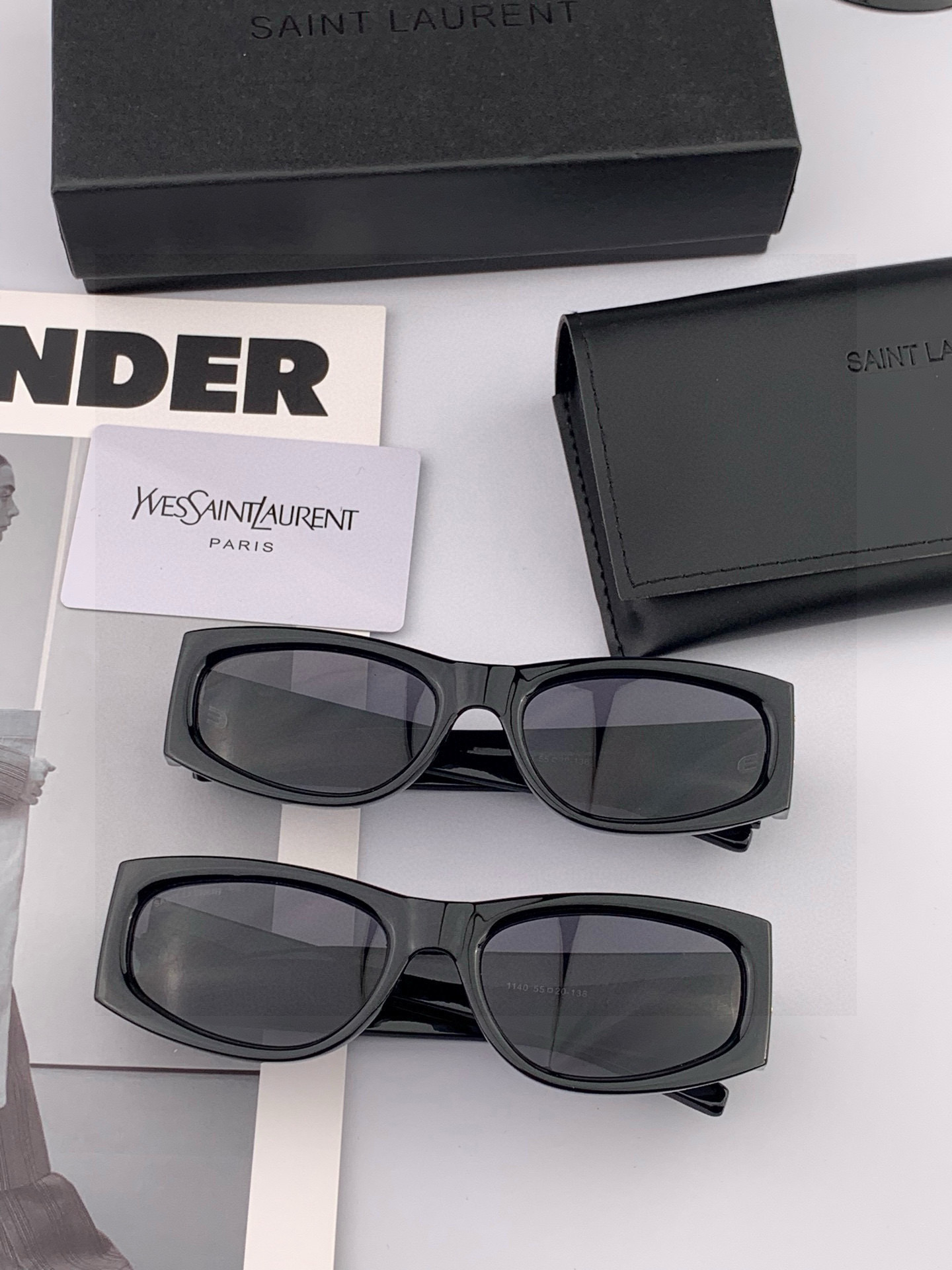 新品SAINTOWEN圣罗兰 官网最新款 独具奢华外观和精致线条 风格华贵典雅 轻盈舒适 众多明星网红追