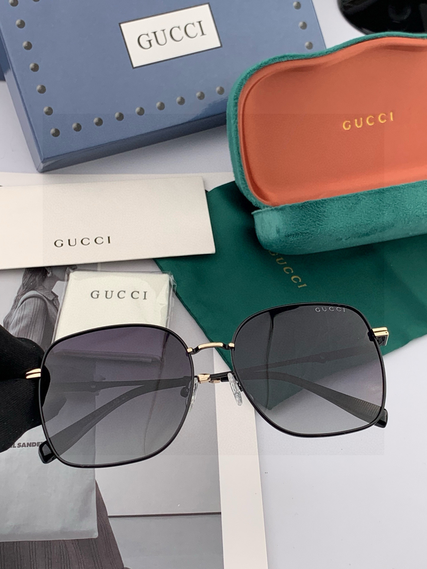 【尼龙偏光系列】GUCCI太阳镜墨圆框设计，不挑脸型，无论搭配大衣还是连衣裙都非常显气质尼龙偏光镜片预防