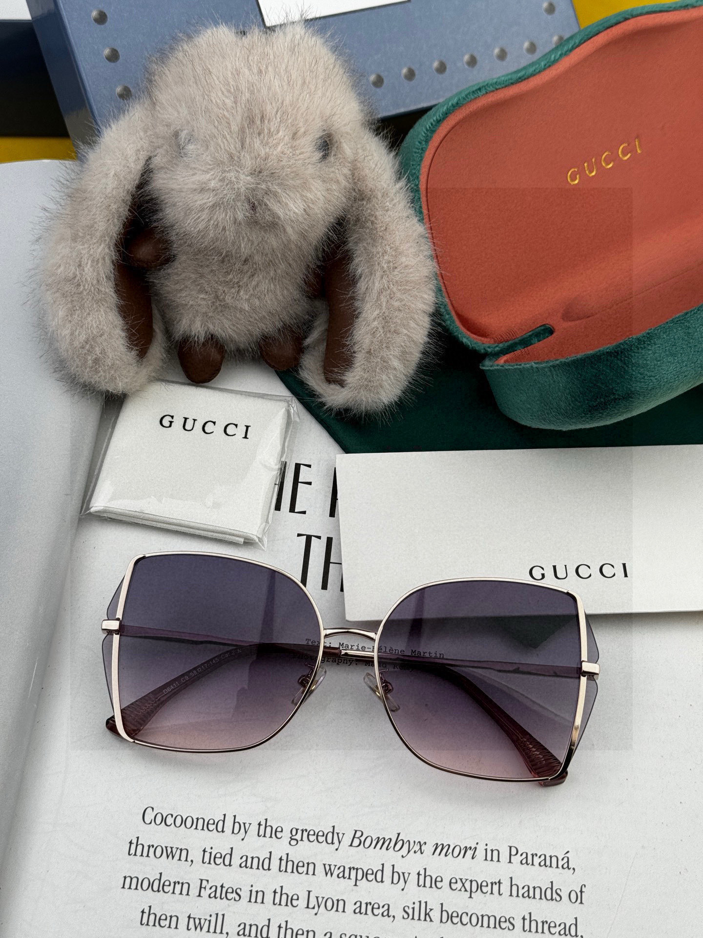 【尼龙偏光系列】GUCCI无框太阳镜墨多边形设计，不挑脸型，无论搭配大衣还是连衣裙都非常显气质尼龙偏光镜