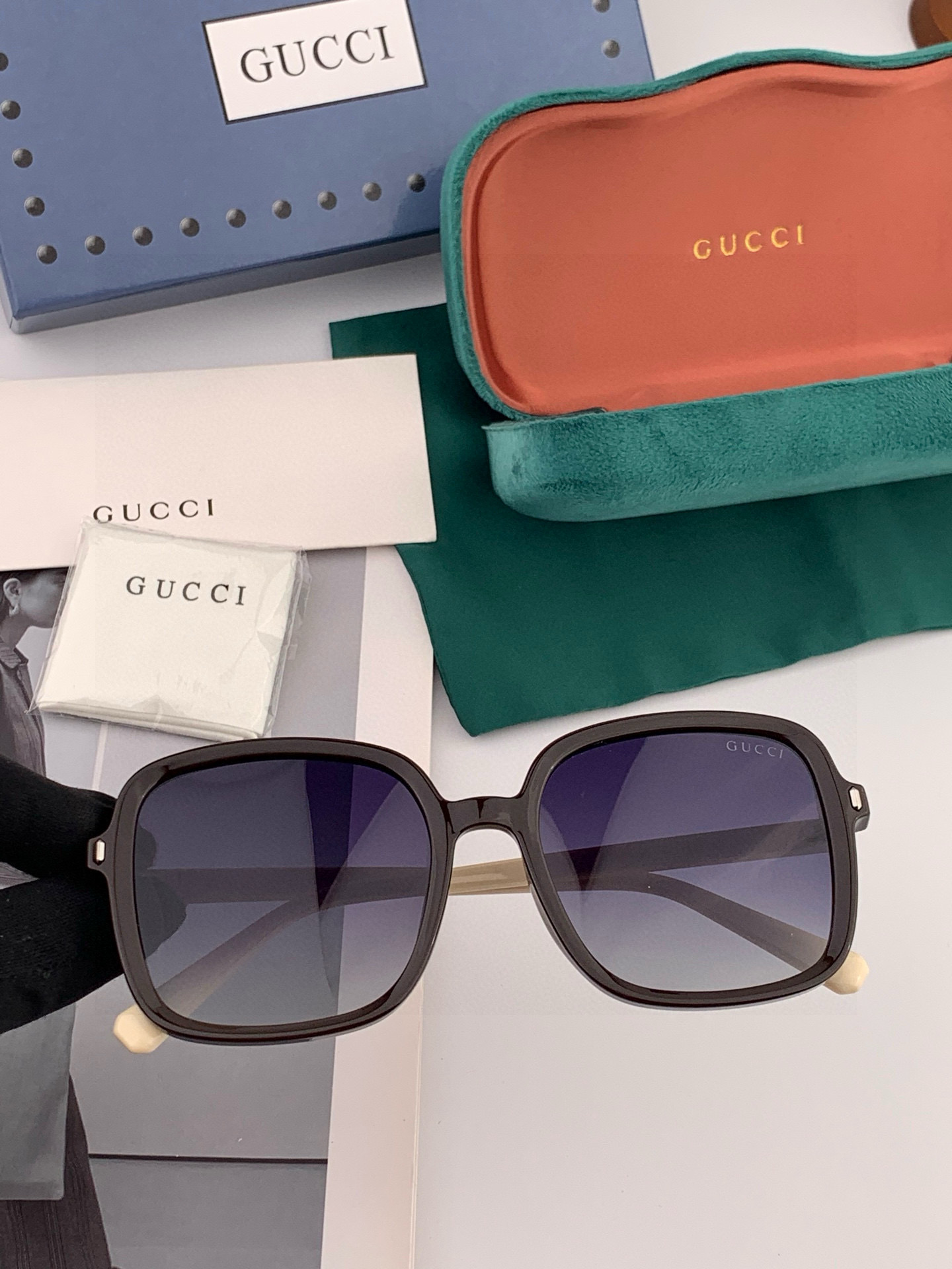 🔺GUCCI🔻古驰 GG方框太阳镜 完美品质 🎓独特设计 适合各种脸型 亮相时装周 超时尚百搭 实物精致