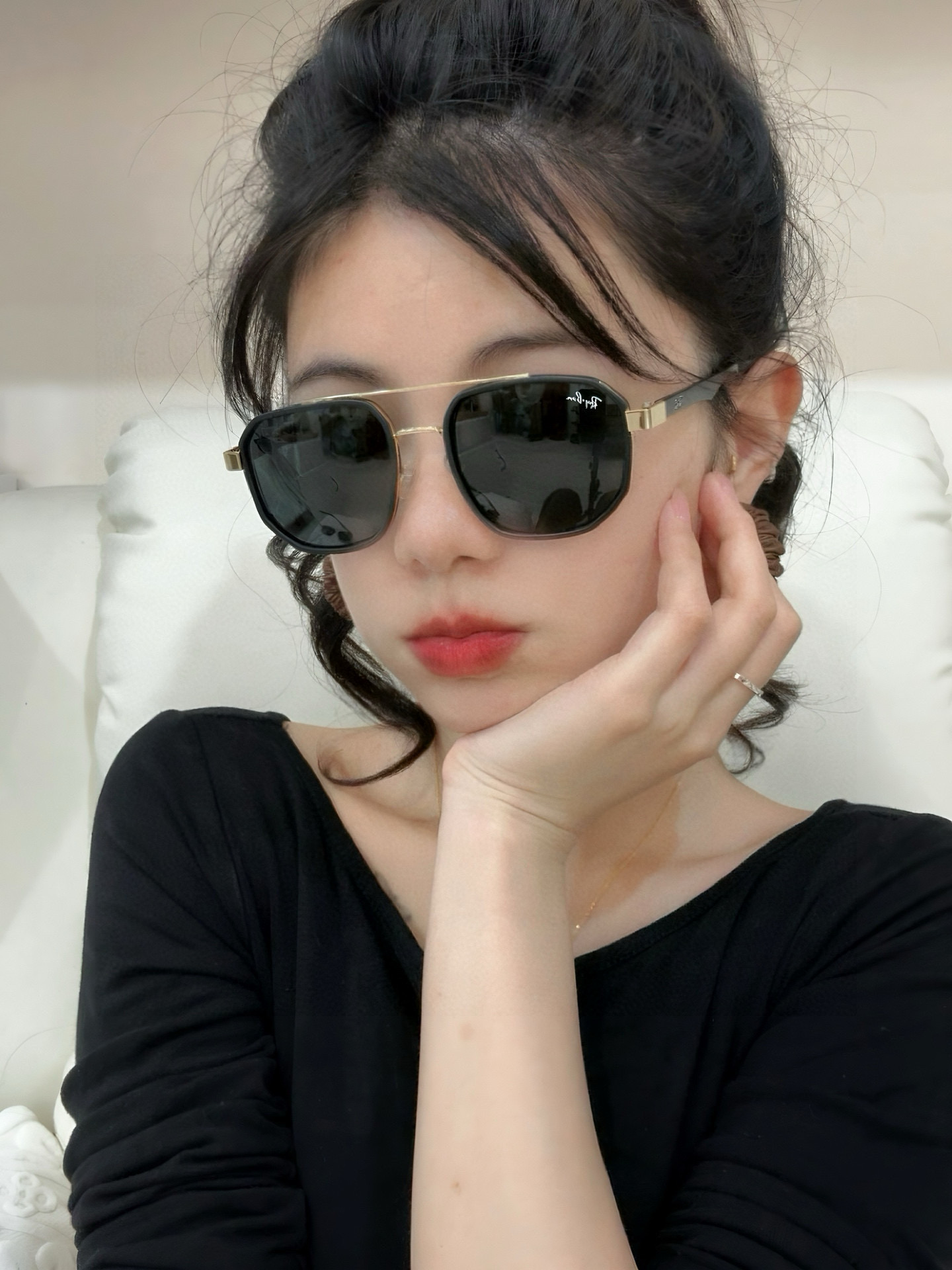 官方同步 品牌:雷朋经典男女士玻璃太阳镜 材质：美国宝丽来高清防爆钢化玻璃镜片 型号：RB59000