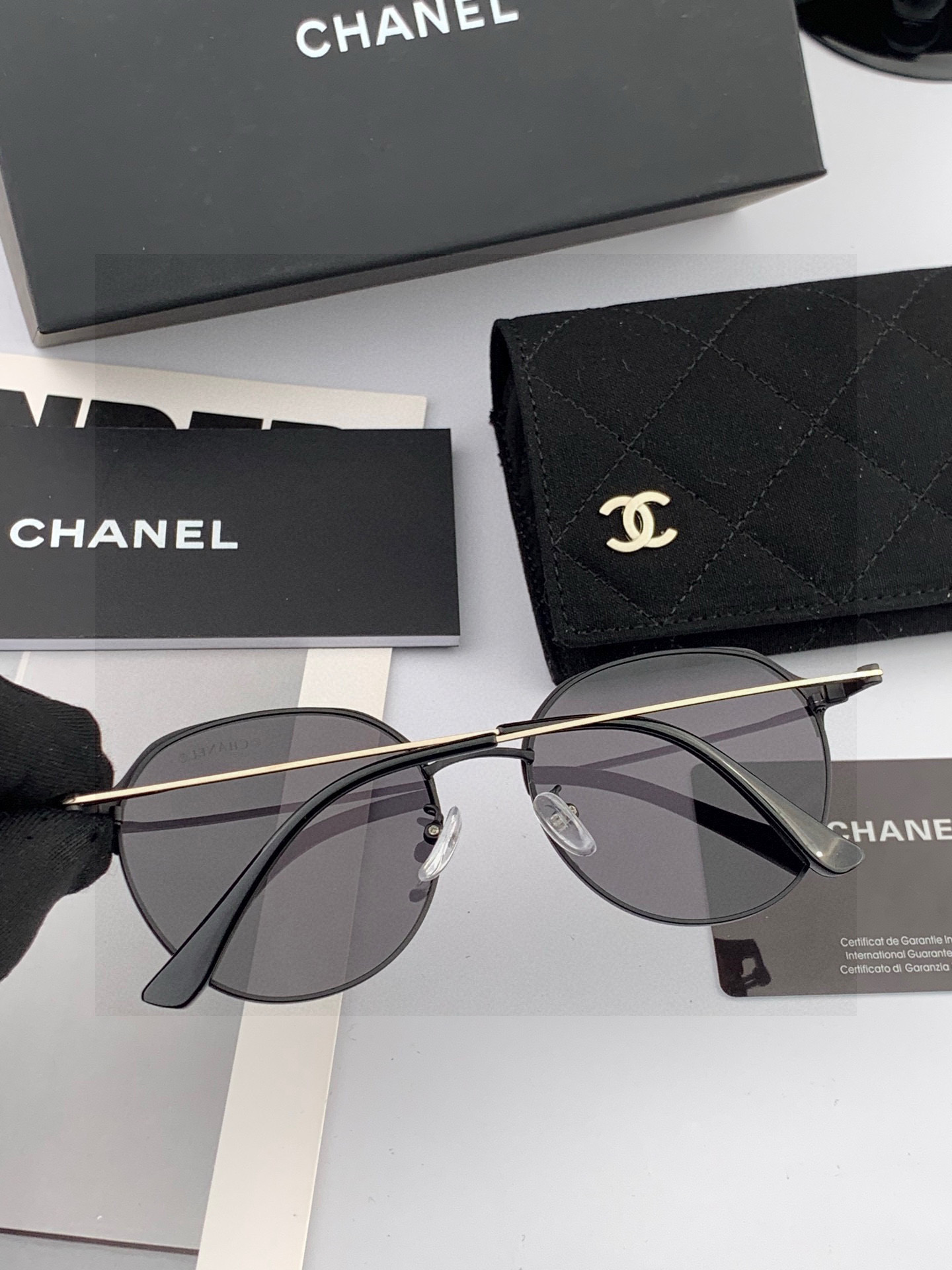 🔺 【香奈儿】2025开春新款 潮流爆款 时尚圆框太阳镜 高品质 佩戴舒适 网红潮款墨镜 女士高清太阳镜