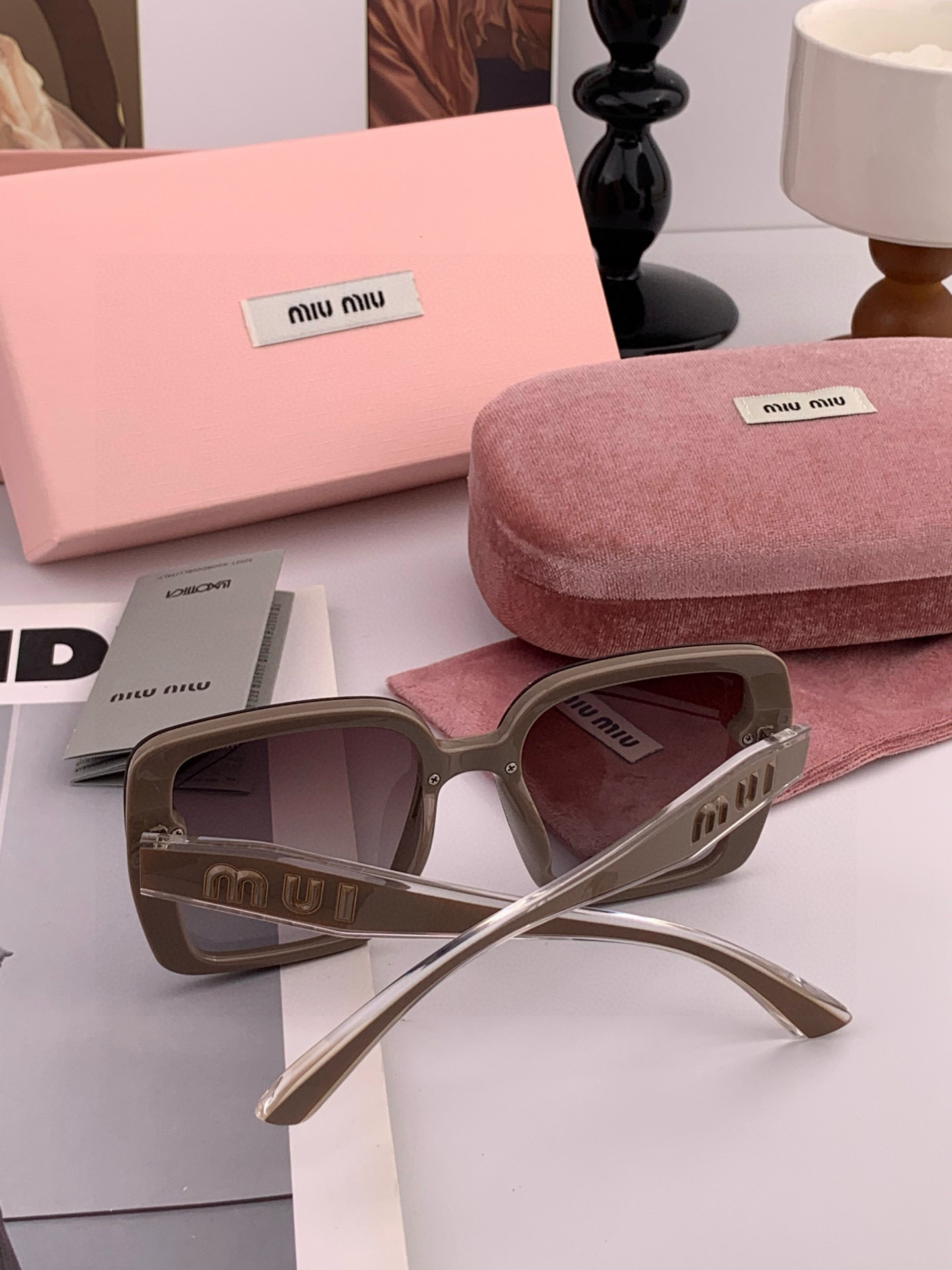 MIUMIU/缪缪🖇🖇2025🌟闪耀新款璀璨登台 ❤❤太阳镜潮品 精致个性设计简约时尚 专柜品质值得拥有