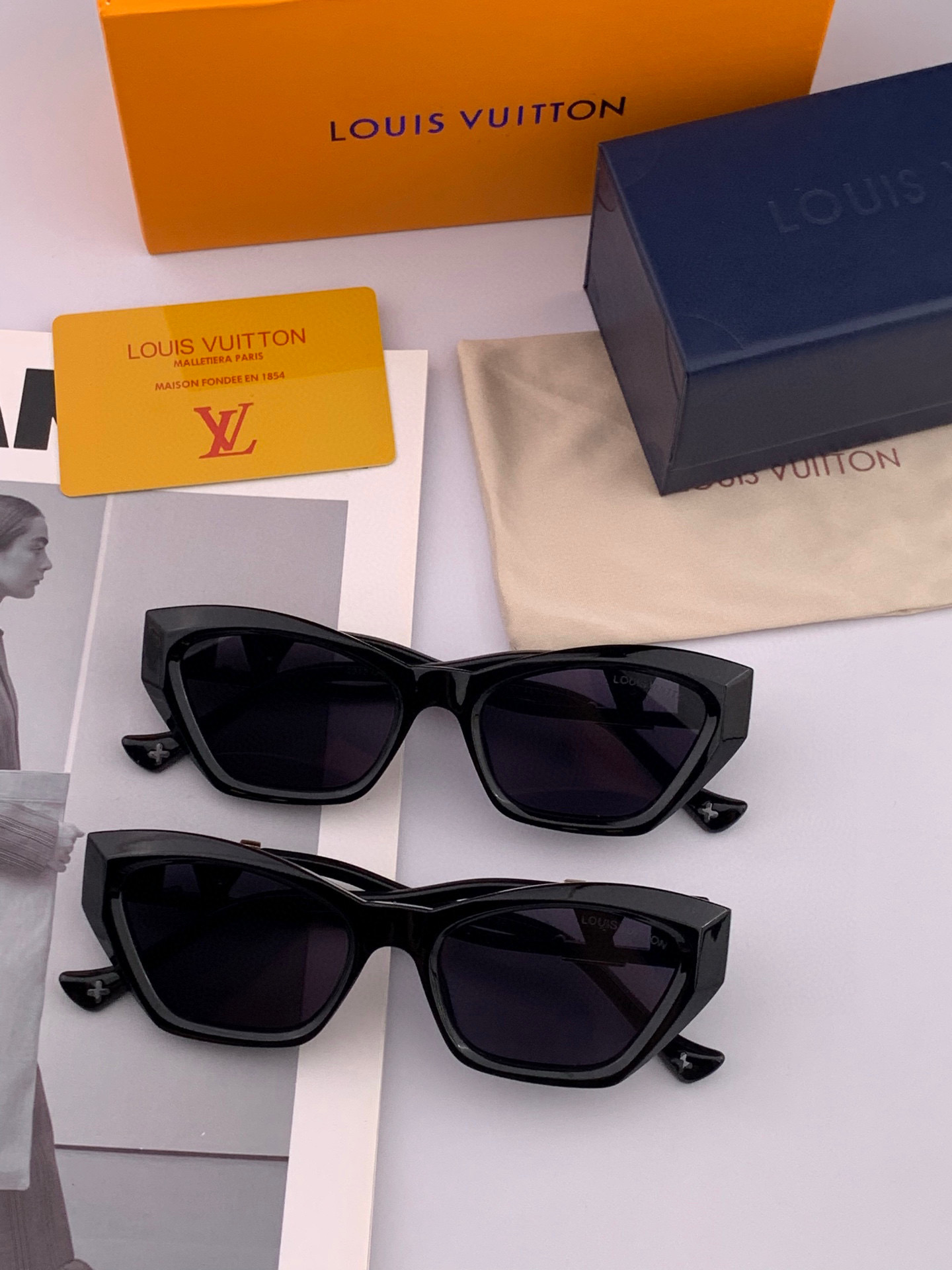 【TR偏光系列】lv大框太阳镜墨镜经典的方框设计，不挑脸型，无论搭配大衣还是连衣裙都非常显气质偏光镜片预