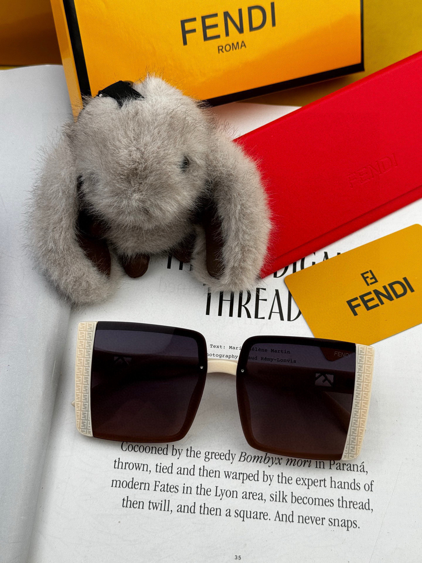 🔺 【芬迪】2025开春新款 潮流爆款 时尚方框偏光太阳镜 高品质 佩戴舒适 网红潮款墨镜 女士高清偏光