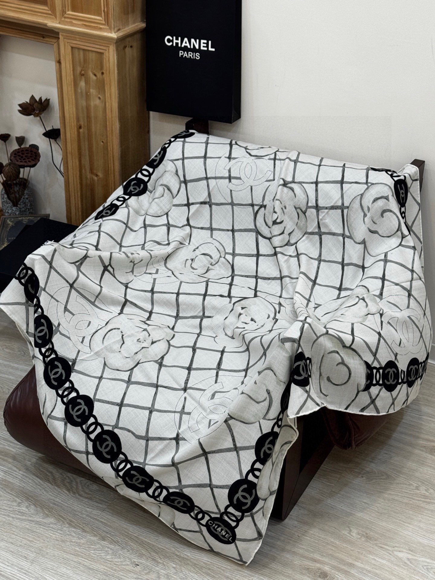 📦新款💖💖🏻🏻【山茶花印花140】140丝绒双面同色印花方巾‼️抢‼️VIP推荐 ‼️下手一定要快【高端