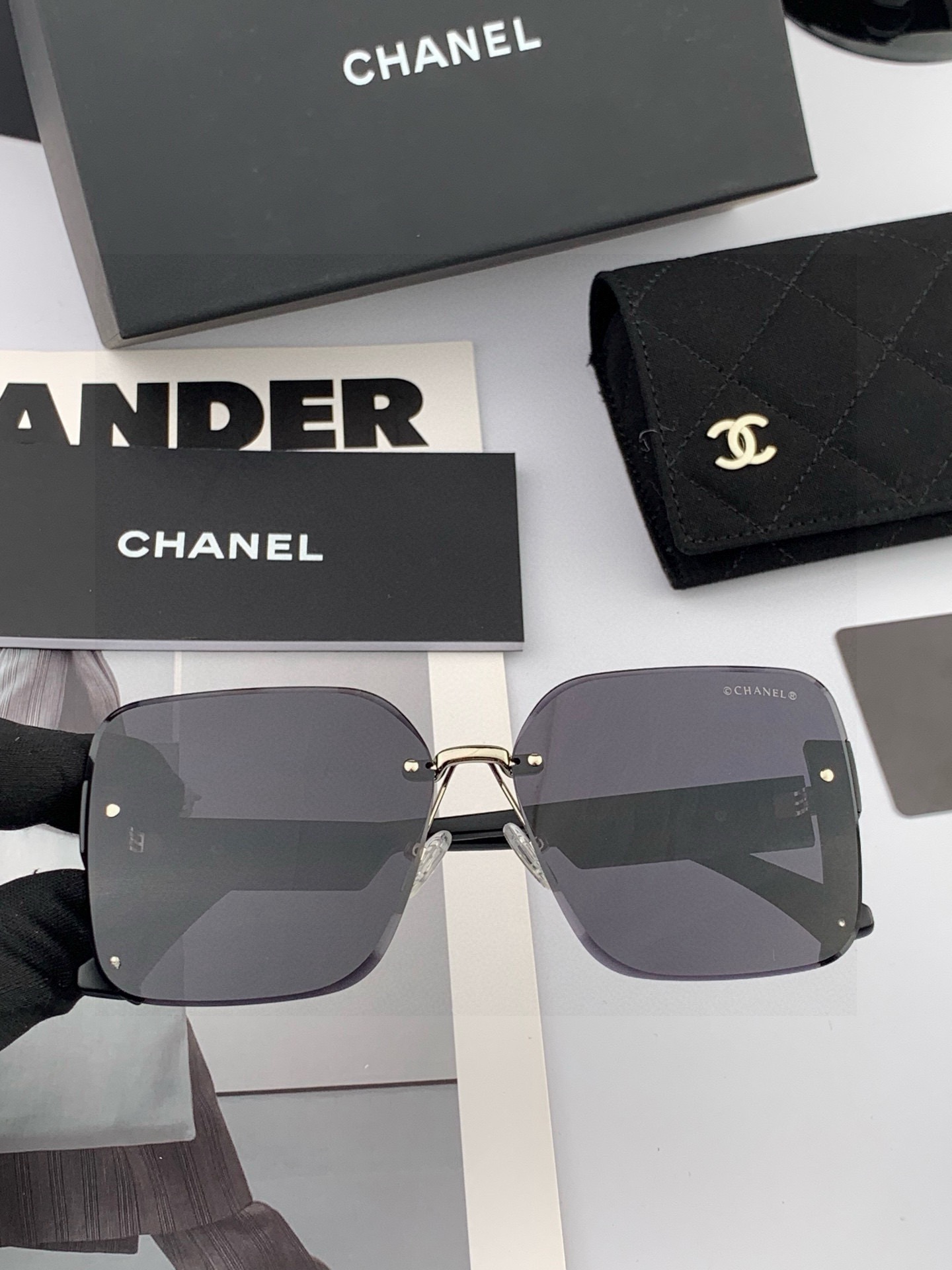 🔺 【香奈儿】2025开春新款 潮流爆款 时尚方框太阳镜 高品质 佩戴舒适 网红潮款墨镜 女士高清加厚偏