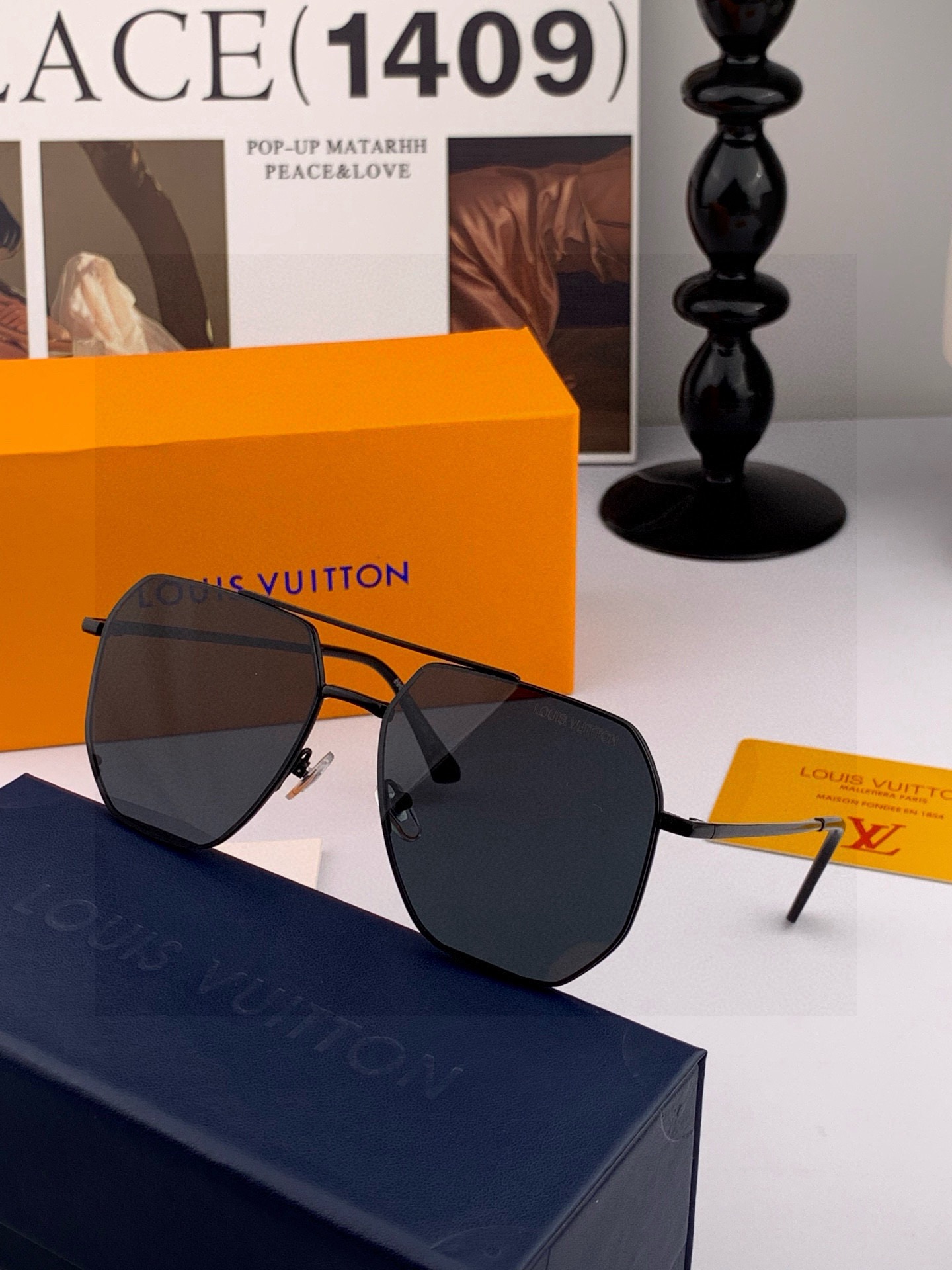 GUCCI 男款炫彩飞行员偏光太阳镜 ❤️材质：高清尼龙加厚卡槽高清偏光镜片 🌹无边框镜架💕颜👍型号：G