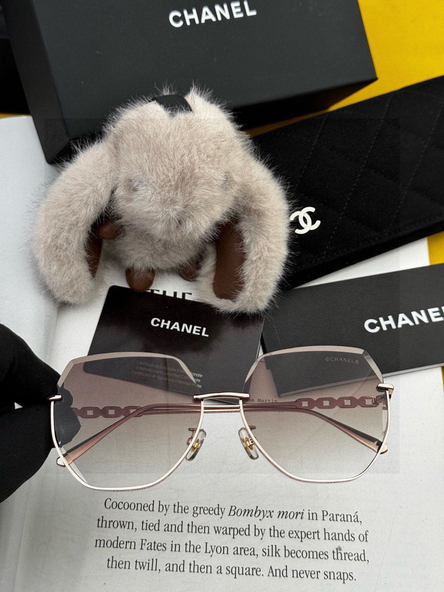 🔺 【香奈儿-尼龙偏光太阳镜】2025开春新款 潮流爆款 时尚多边形偏光太阳镜 高品质 佩戴舒适 网红潮