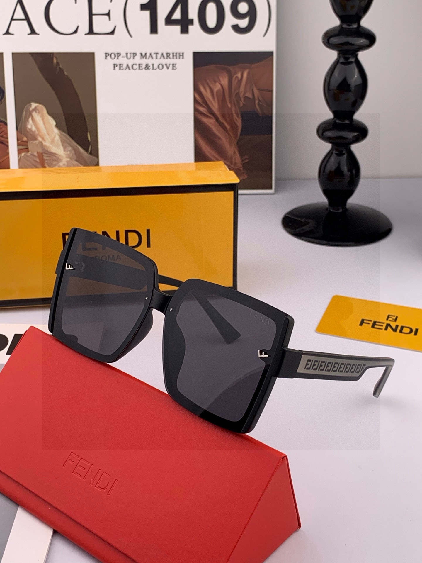 🔺 【芬迪】2025开春新款 潮流爆款 时尚方框偏光太阳镜 高品质 佩戴舒适 网红潮款墨镜 女士高清偏光