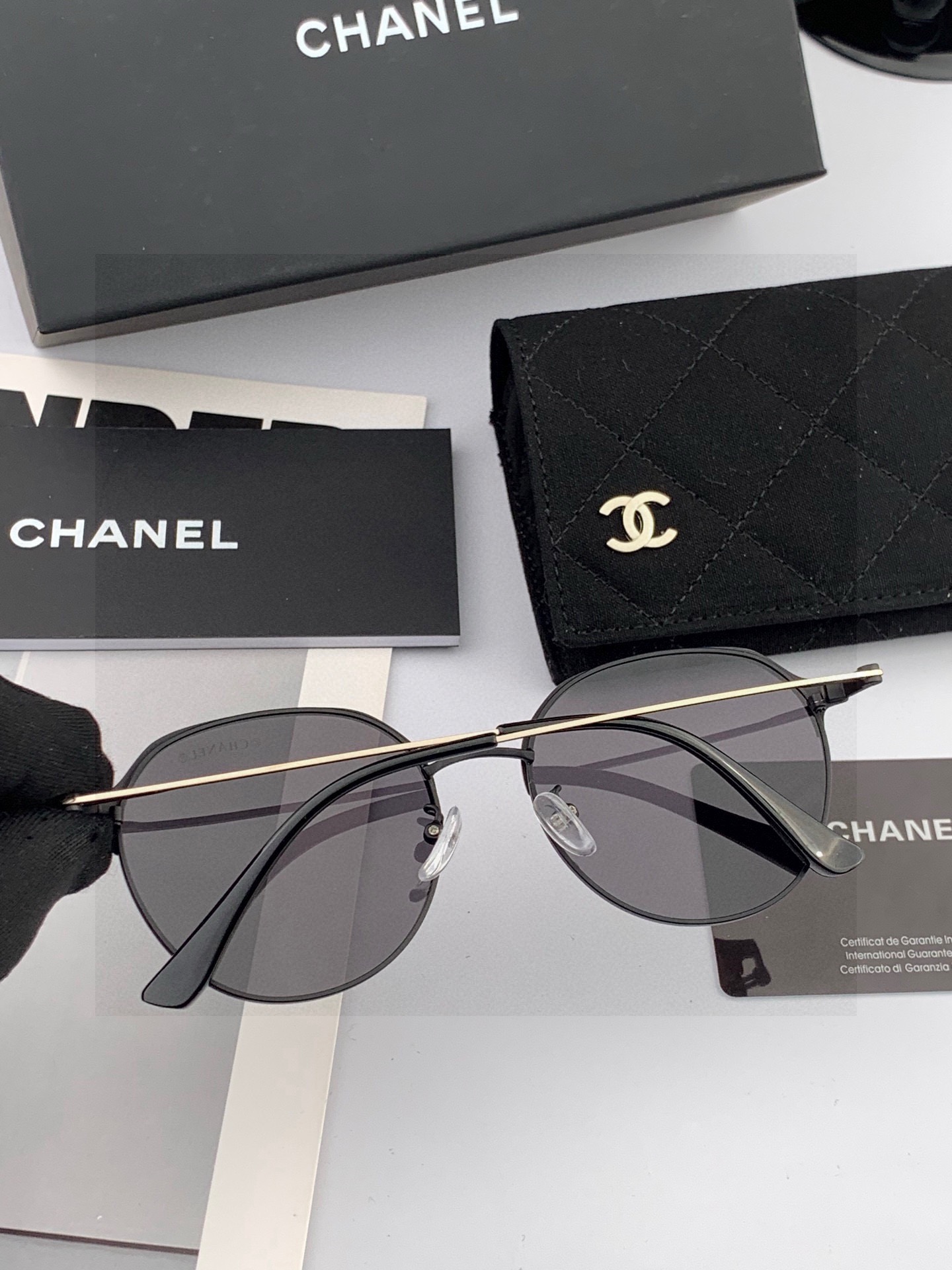 🔺 【香奈儿】2025开春新款 潮流爆款 时尚圆框太阳镜 高品质 佩戴舒适 网红潮款墨镜 女士高清太阳镜