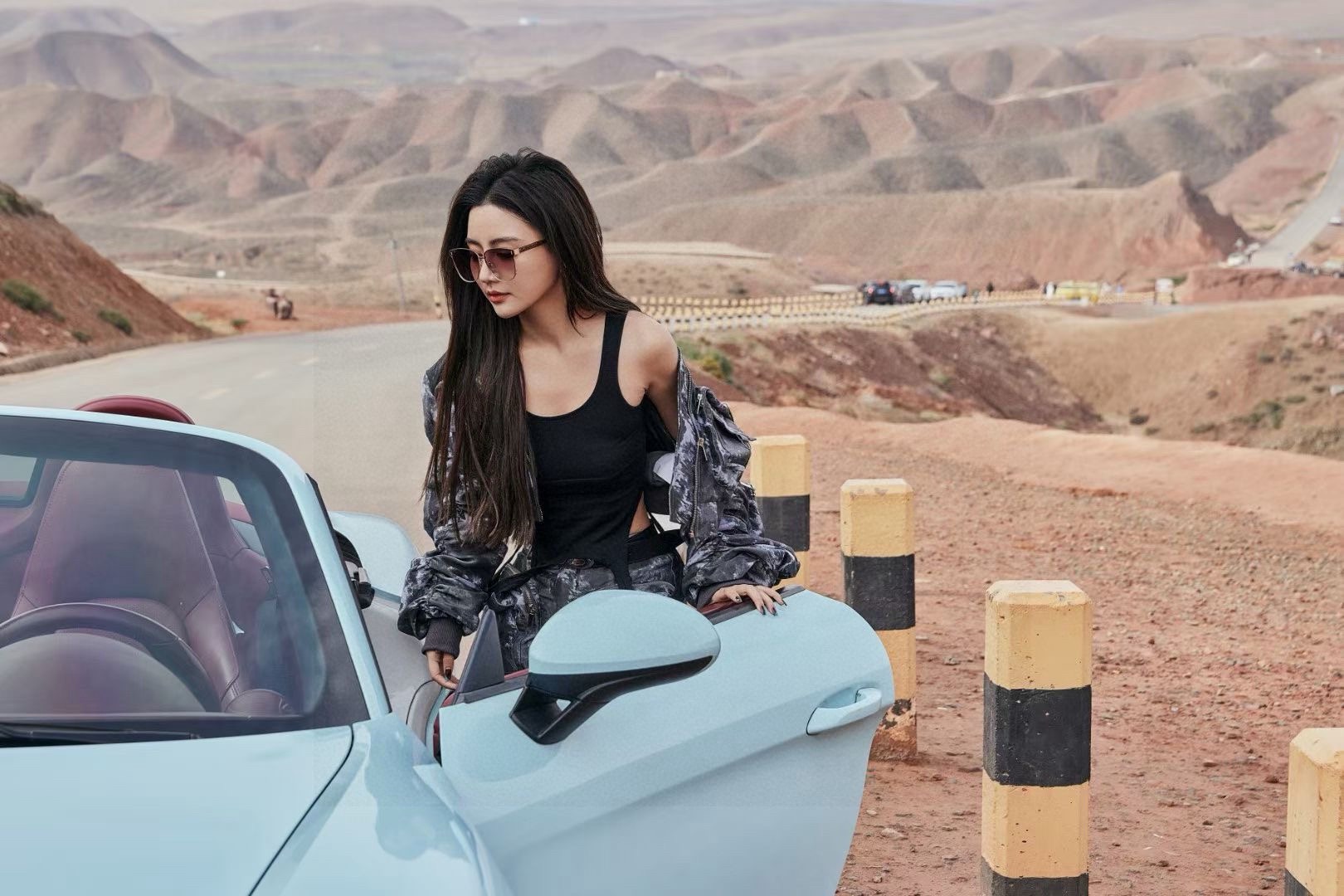 【尼龙偏光系列】DIOR无框太阳镜墨多边形设计，不挑脸型，无论搭配大衣还是连衣裙都非常显气质尼龙偏光镜片