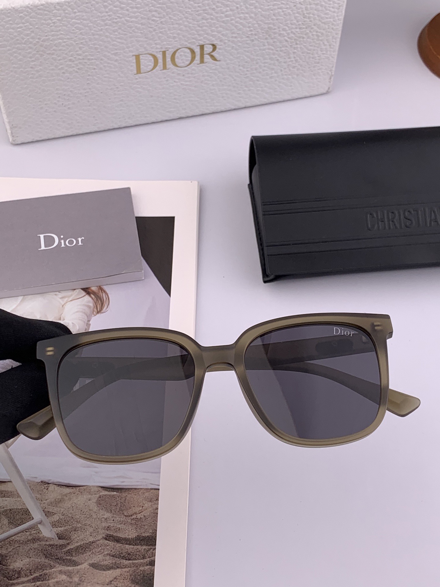 🔺 【DIOR-迪奥】2025开春新款 潮流爆款 时尚尼龙偏光太阳镜 高品质 佩戴舒适 网红潮款墨镜 型