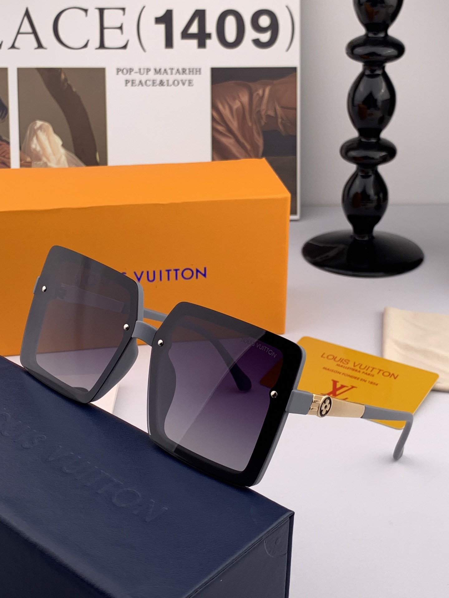 【TR偏光系列】lv大框太阳镜墨镜经典的方框设计，不挑脸型，无论搭配大衣还是连衣裙都非常显气质偏光镜片预