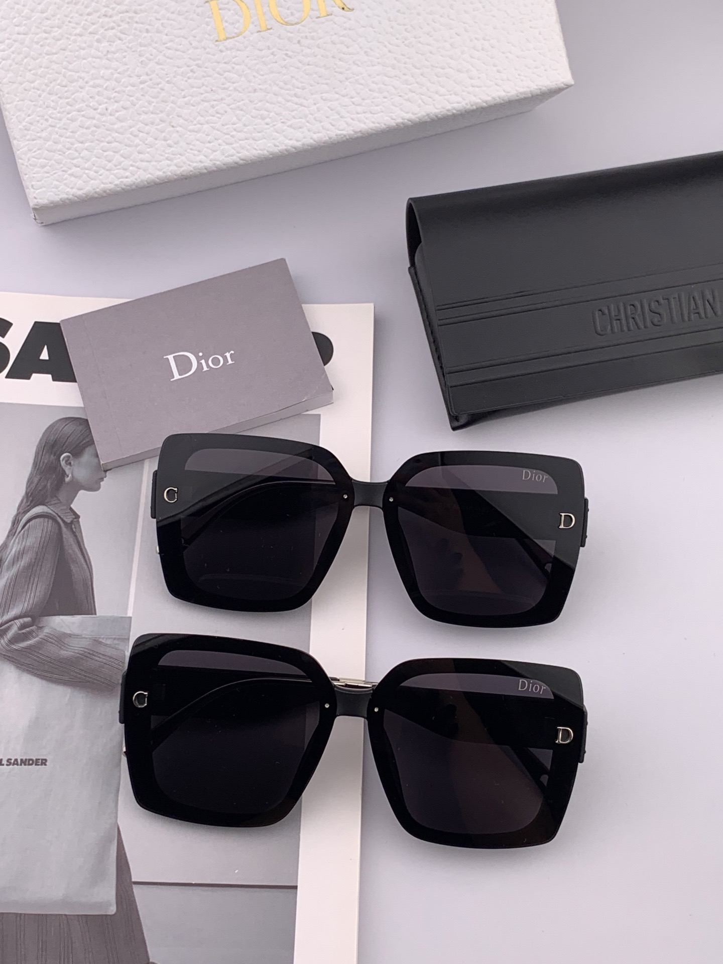 🔺 【DIOR-迪奥】2025开春新款 潮流爆款 时尚方框太阳镜 高品质 佩戴舒适 网红潮款墨镜 女士高