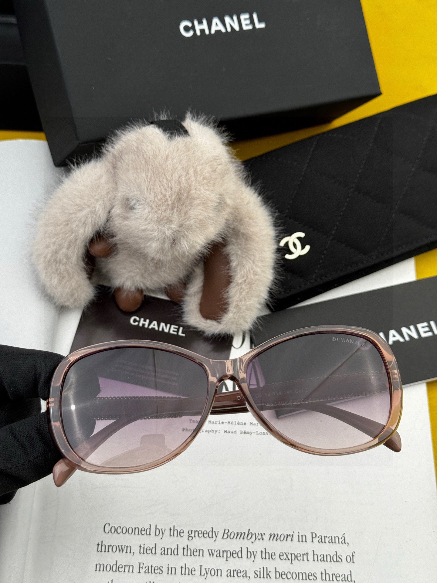 【CHANEL】香奈儿 2025新款山茶花潮流爆款 时尚圆框高清偏光太阳镜 佩戴舒适 网红潮款墨镜 ♥️