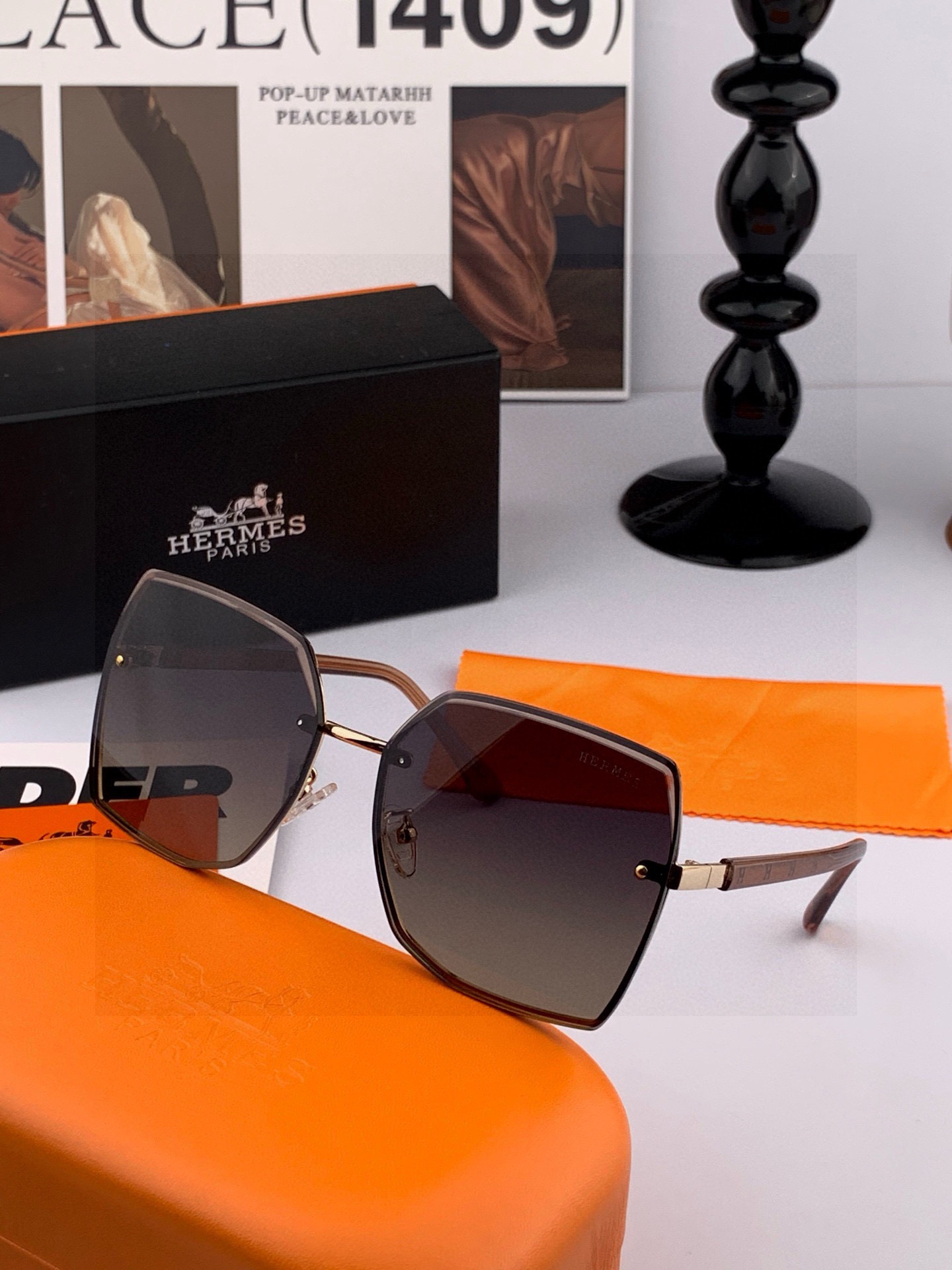 【尼龙偏光系列】爱马仕无框太阳镜墨方框设计，不挑脸型，无论搭配大衣还是连衣裙都非常显气质尼龙偏光镜片预防