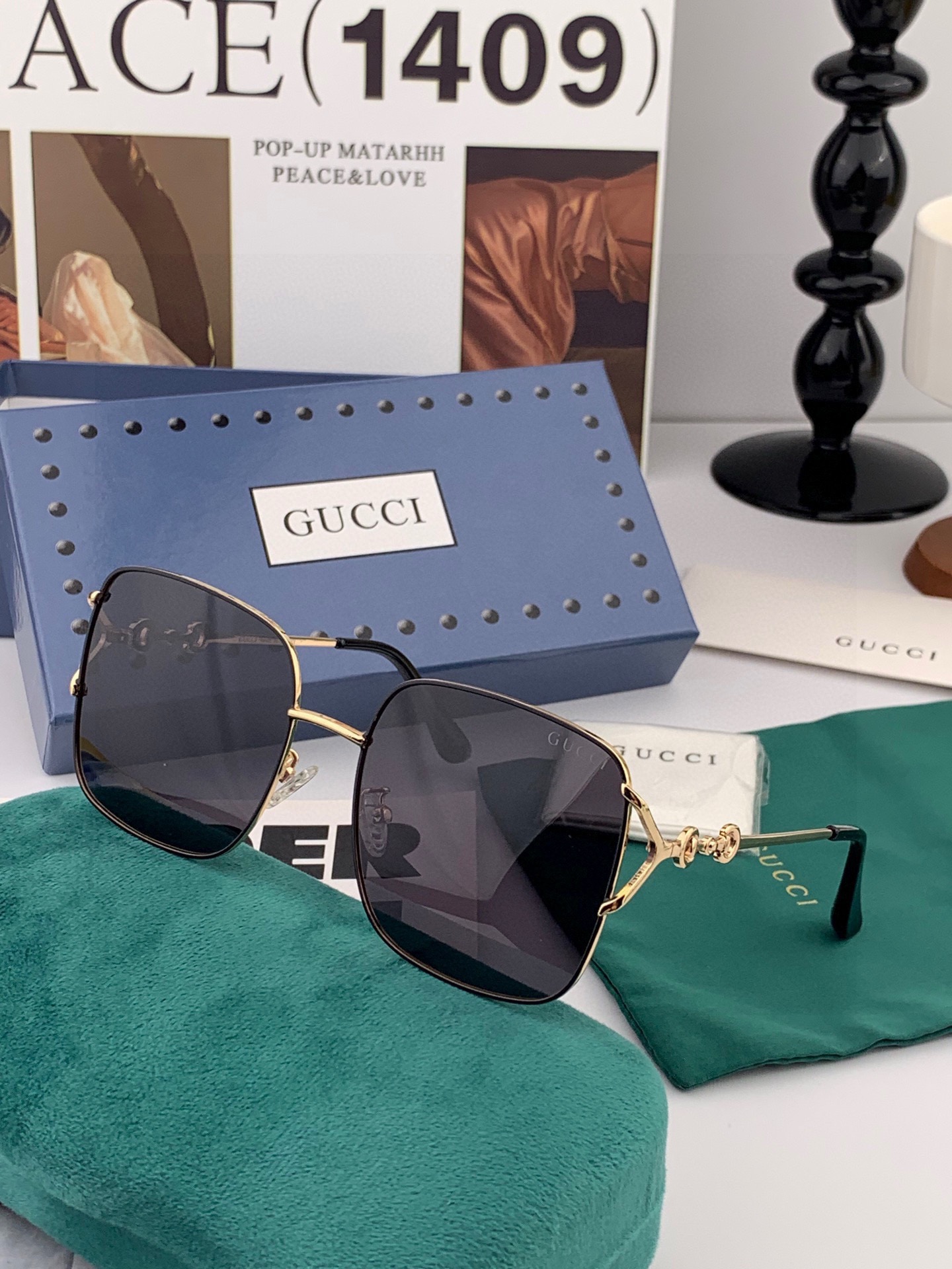 GUCCI 开春新款 最新款方框太阳镜 各路网红纷纷带起气场满分‼️ 俏皮甜美.上脸效果更佳.金属质感超