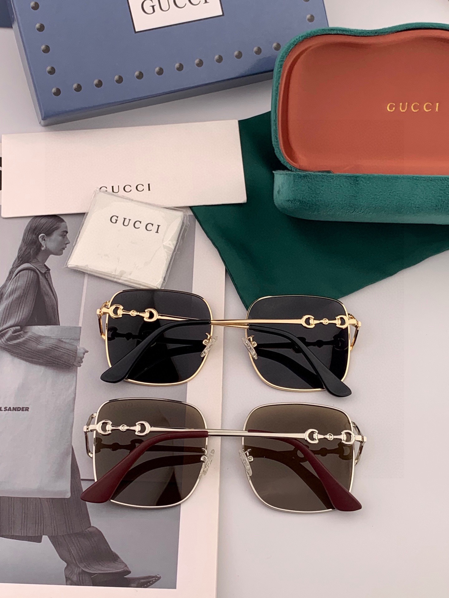 GUCCI 开春新款 最新款方框太阳镜 各路网红纷纷带起气场满分‼️ 俏皮甜美.上脸效果更佳.金属质感超