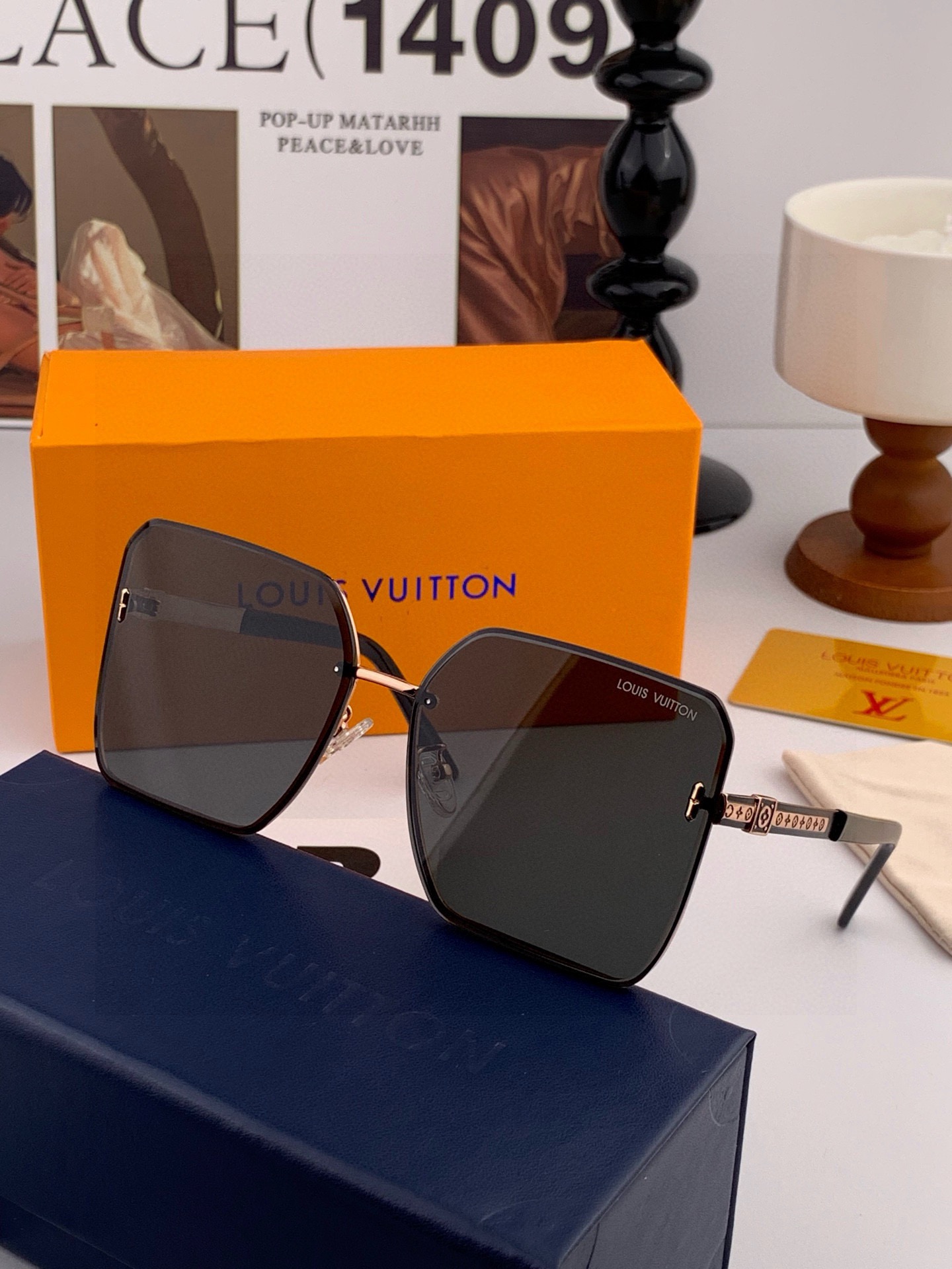 【TR尼龙偏光系列】lv大框太阳镜墨镜经典的方框设计，不挑脸型，无论搭配大衣还是连衣裙都非常显气质尼龙偏