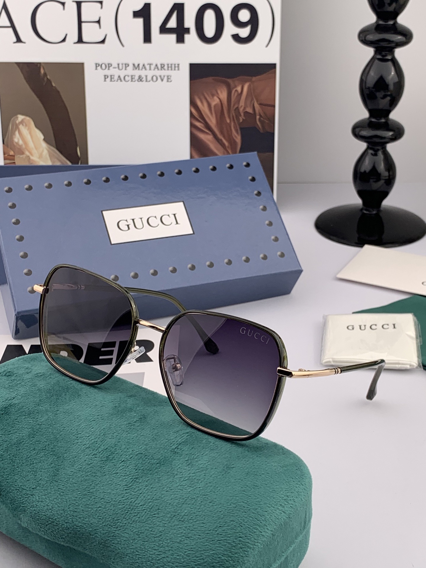 GUCCI 2025开春新款 最新款方框太阳镜 各路网红纷纷带起气场满分‼️ 俏皮甜美.上脸效果更佳.金