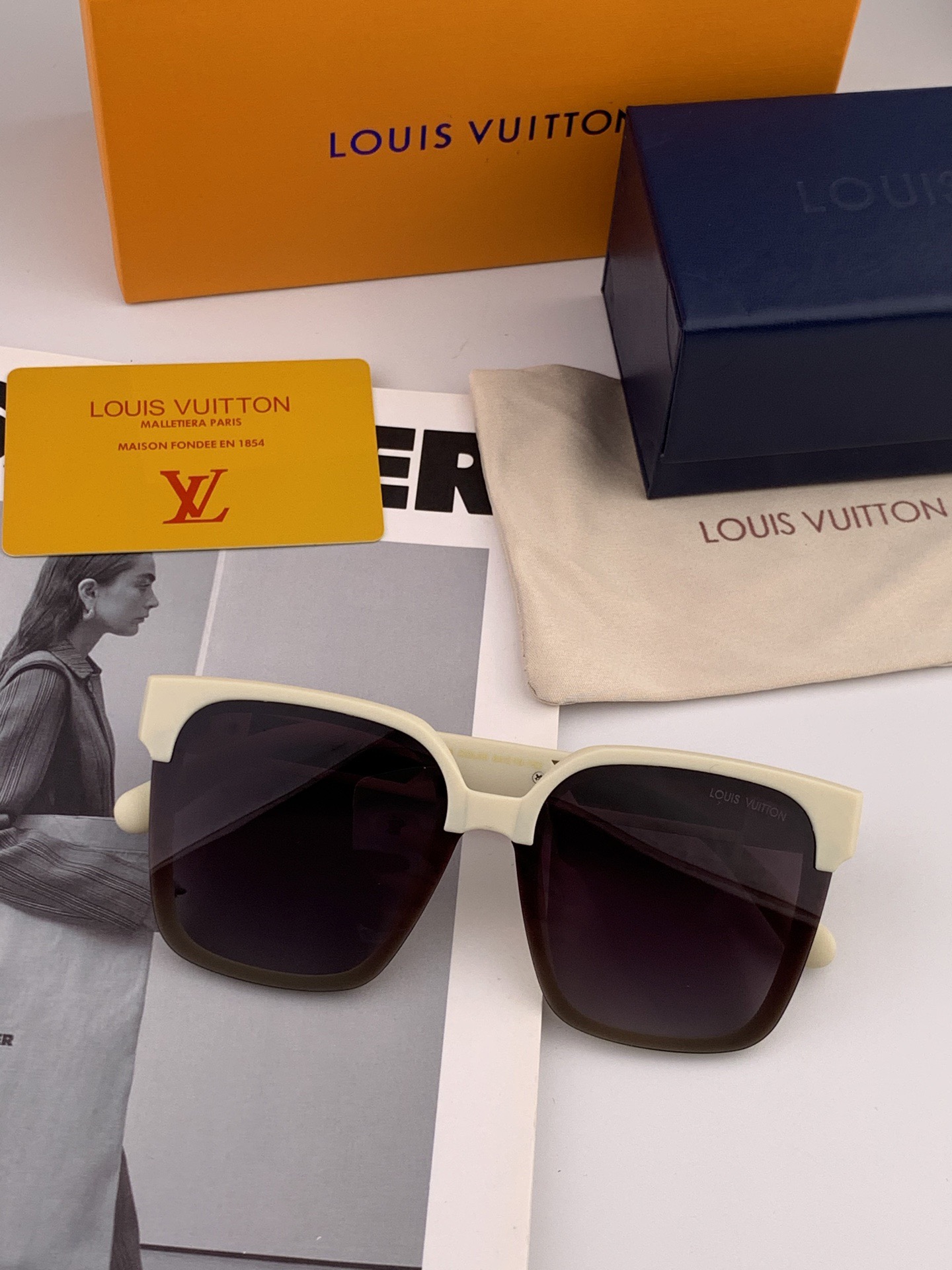 【TR偏光系列】lv大框太阳镜墨镜经典的方框设计，不挑脸型，无论搭配大衣还是连衣裙都非常显气质偏光镜片预