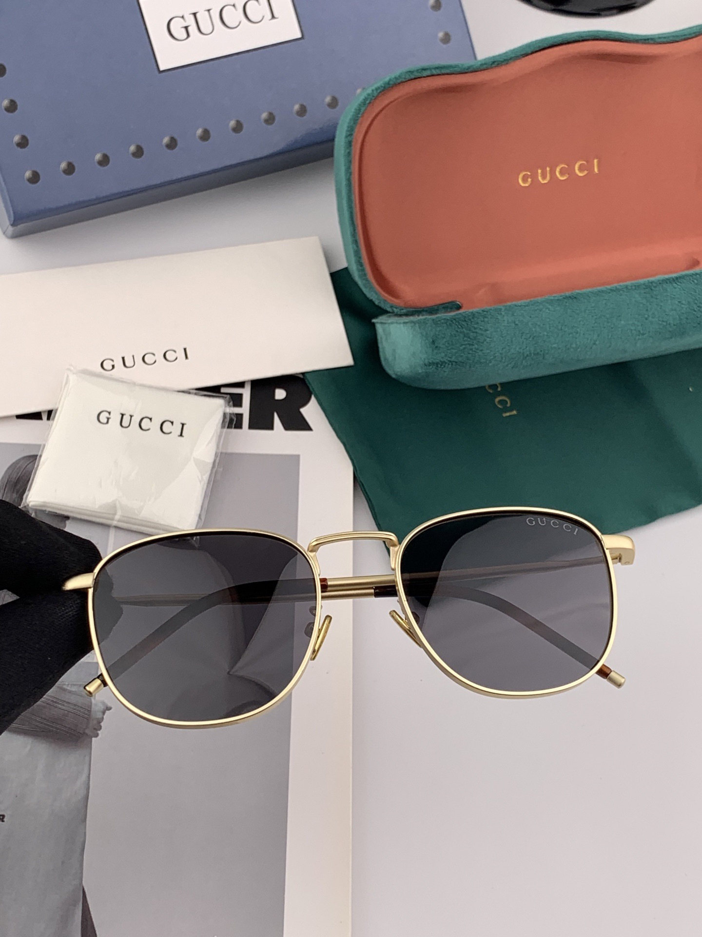 Gucci 。 高品质男女款墨镜 👍 进口宝丽来偏光镜片 。 开车钓鱼都可 。百搭显瘦墨镜韩版男士飞行员