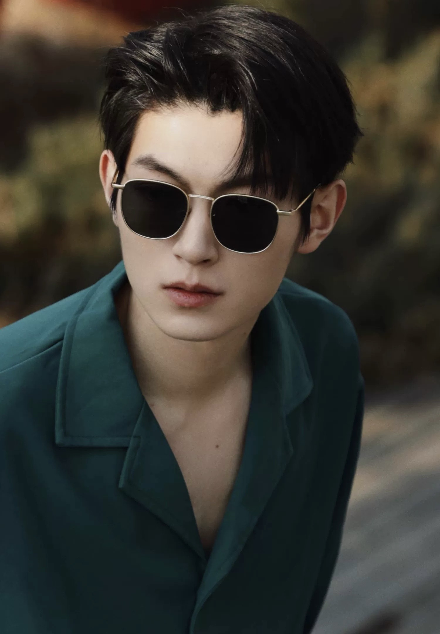 Gucci 。 高品质男女款墨镜 👍 进口宝丽来偏光镜片 。 开车钓鱼都可 。百搭显瘦墨镜韩版男士飞行员