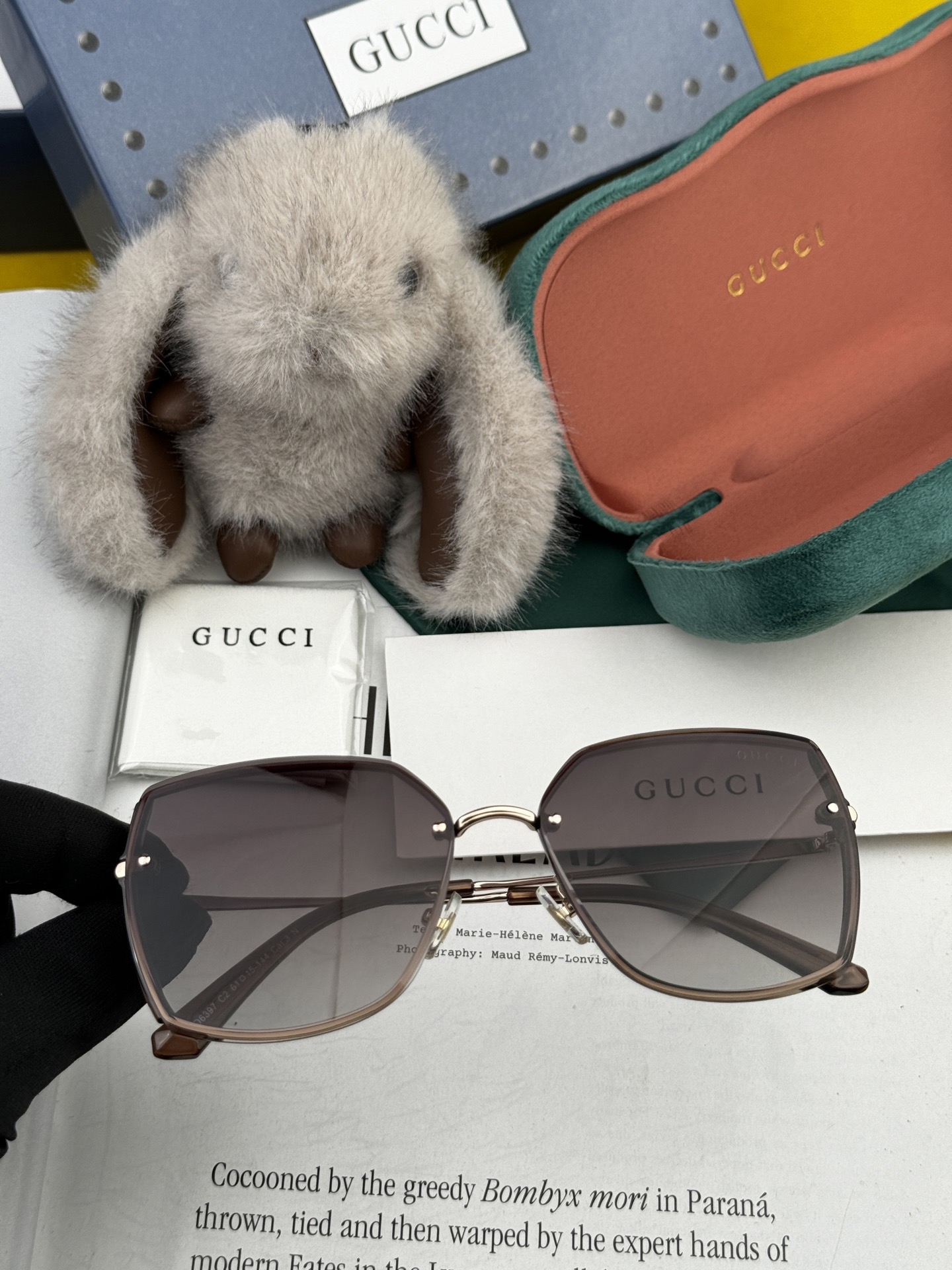 【尼龙偏光系列】GUCCI无框太阳镜墨多边形设计，不挑脸型，无论搭配大衣还是连衣裙都非常显气质尼龙偏光镜