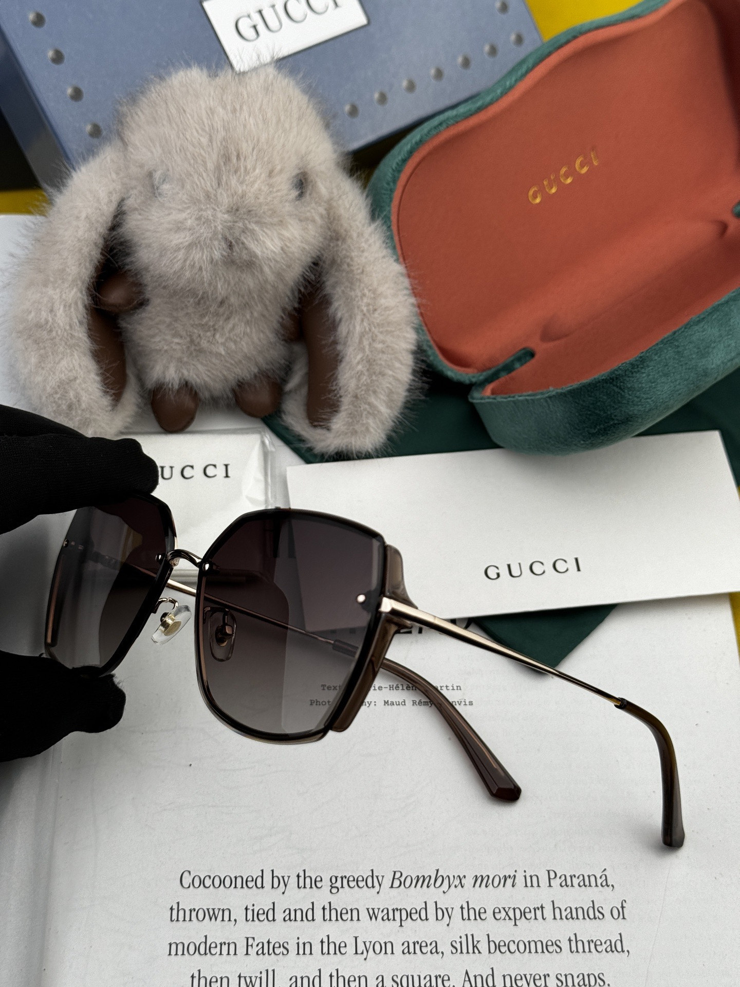 【尼龙偏光系列】GUCCI无框太阳镜墨多边形设计，不挑脸型，无论搭配大衣还是连衣裙都非常显气质尼龙偏光镜