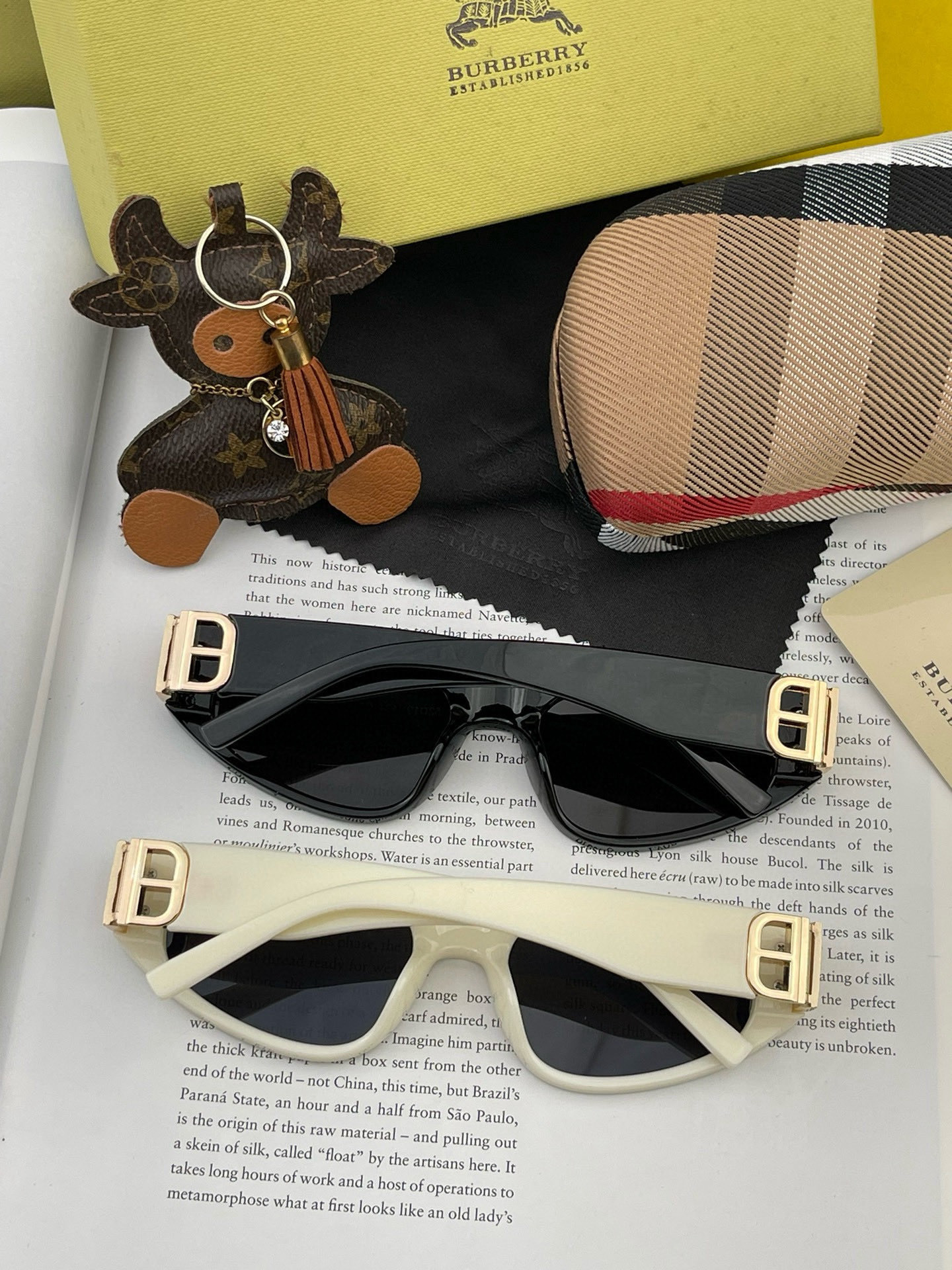 【偏光系列太阳镜】🎈原版出货 巴宝莉网红超爆款💙经典奢华全球风[强][酷][亲亲] 时尚方框太阳镜[得意