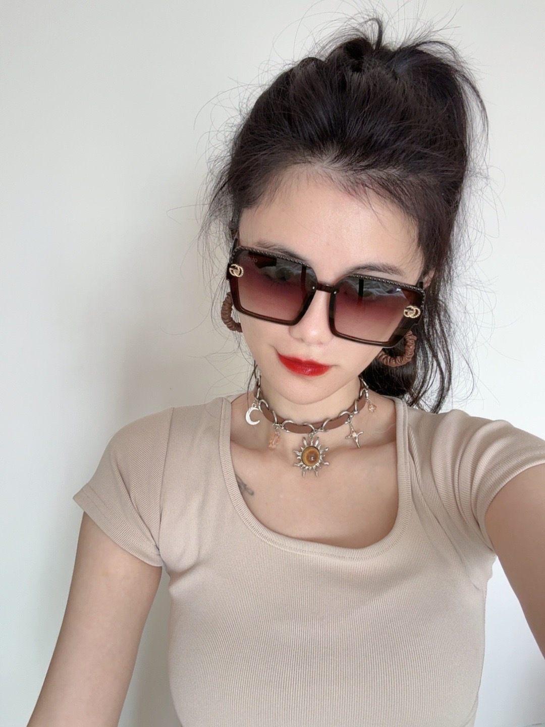 🔺 【GUCCI】开春新款 潮流爆款 时尚方框太阳镜 高品质 佩戴舒适 网红潮款墨镜 型号：G6130