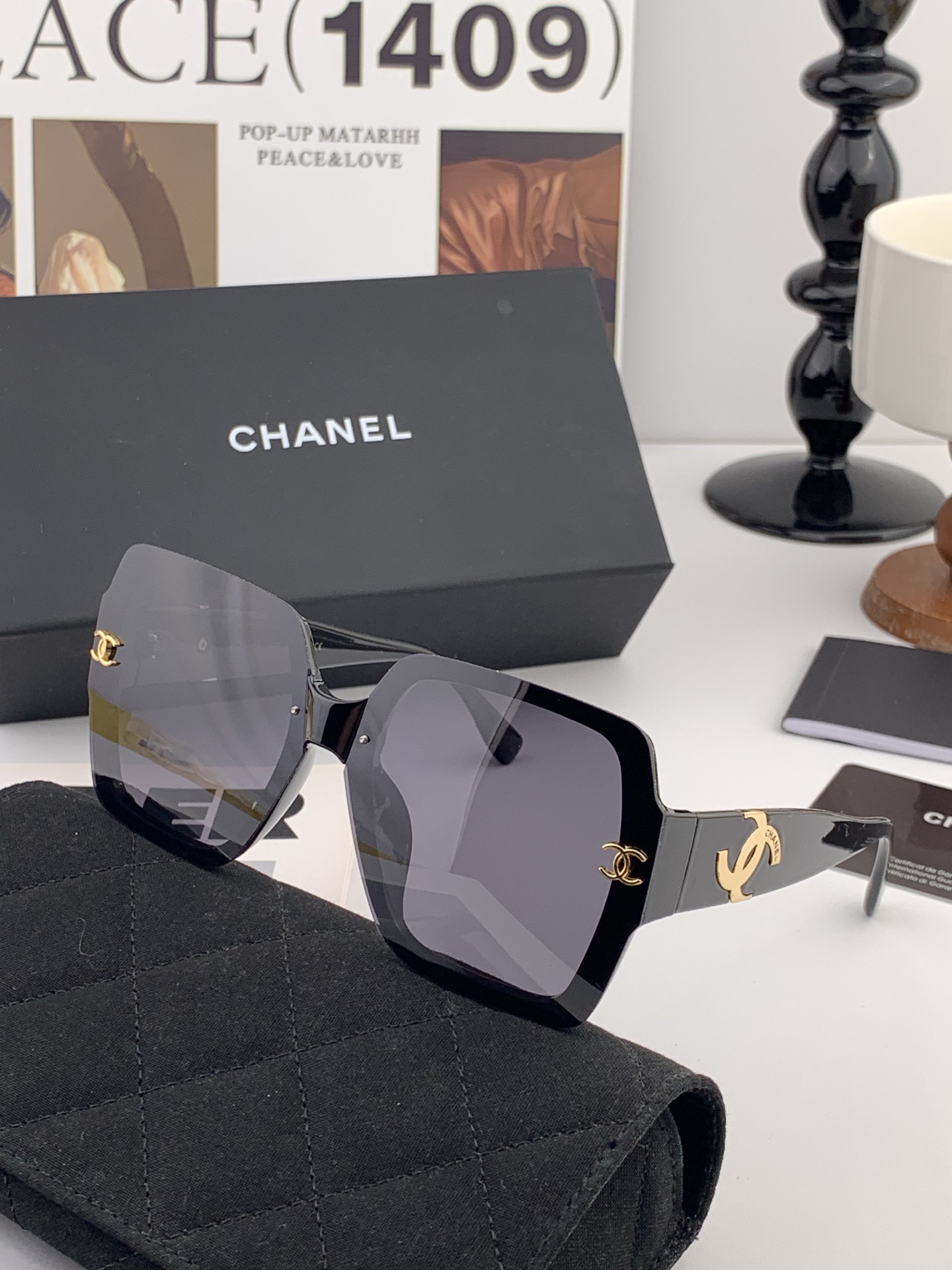 【TR偏光系列】香奈儿 开春新款 经典的方框设计，不挑脸型，无论搭配大衣还是连衣裙都非常显气质 偏光镜片