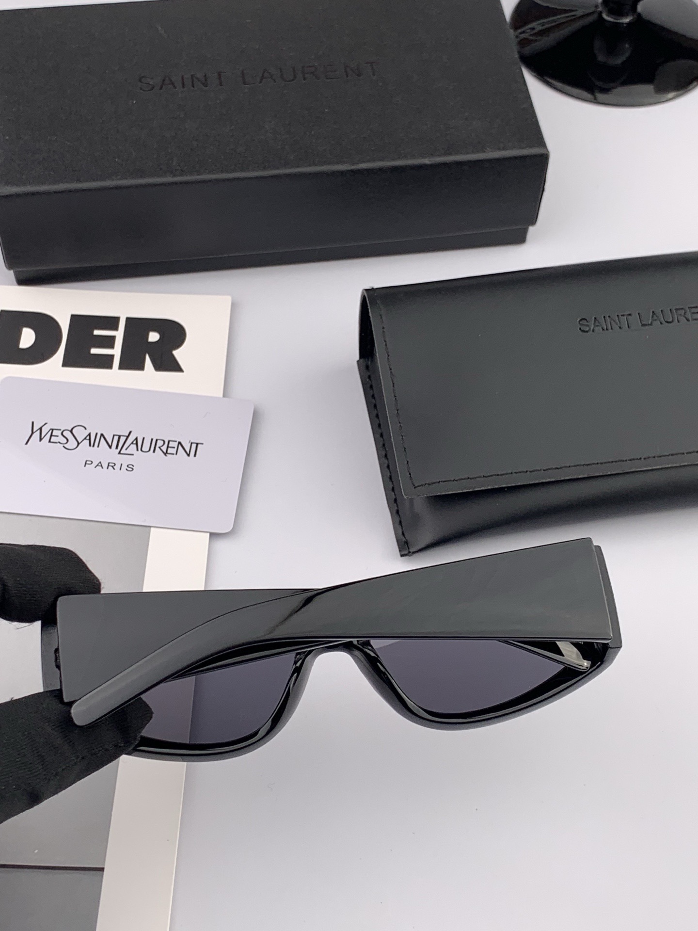 新品SAINTOWEN圣罗兰 官网最新款 独具奢华外观和精致线条 风格华贵典雅 轻盈舒适 众多明星网红追