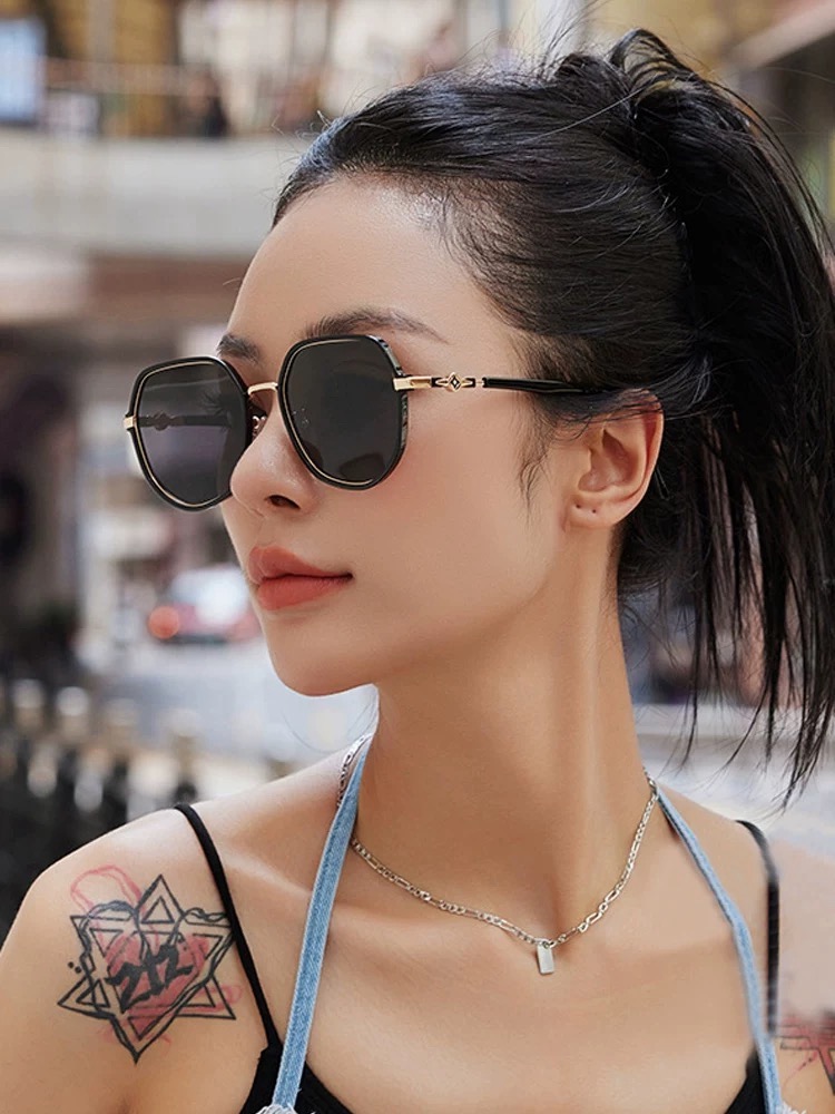 LV 太阳镜潮品官网模特同款 [玫瑰][玫瑰]四叶草🍀精致个性设计简约时尚 高品质值得拥有绝对潮爆整个夏