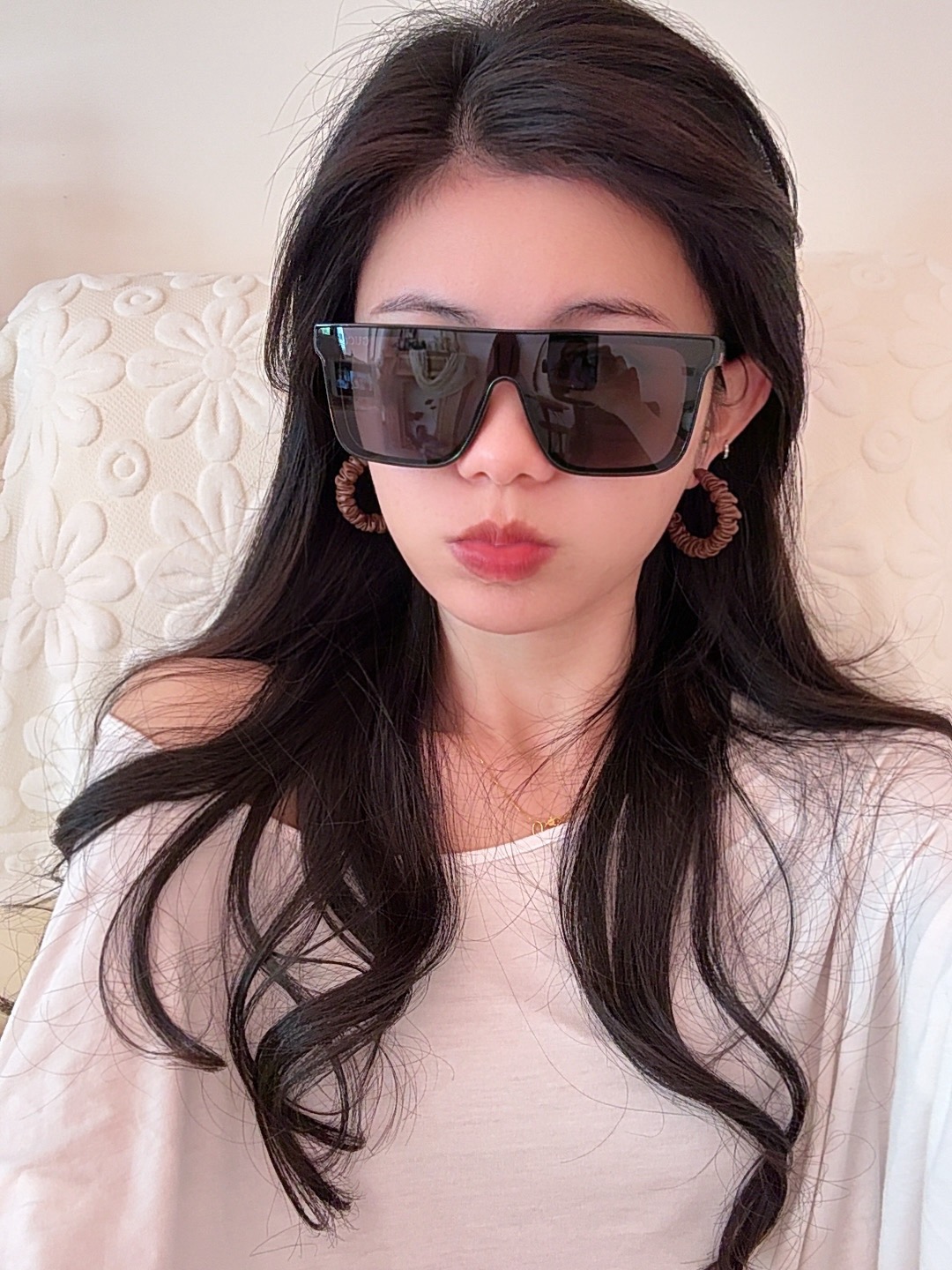 Gucci 。 高品质男女款墨镜 👍 。 开车钓鱼都可 。百搭显瘦墨镜韩版男士飞行员大框司机开车防紫外线