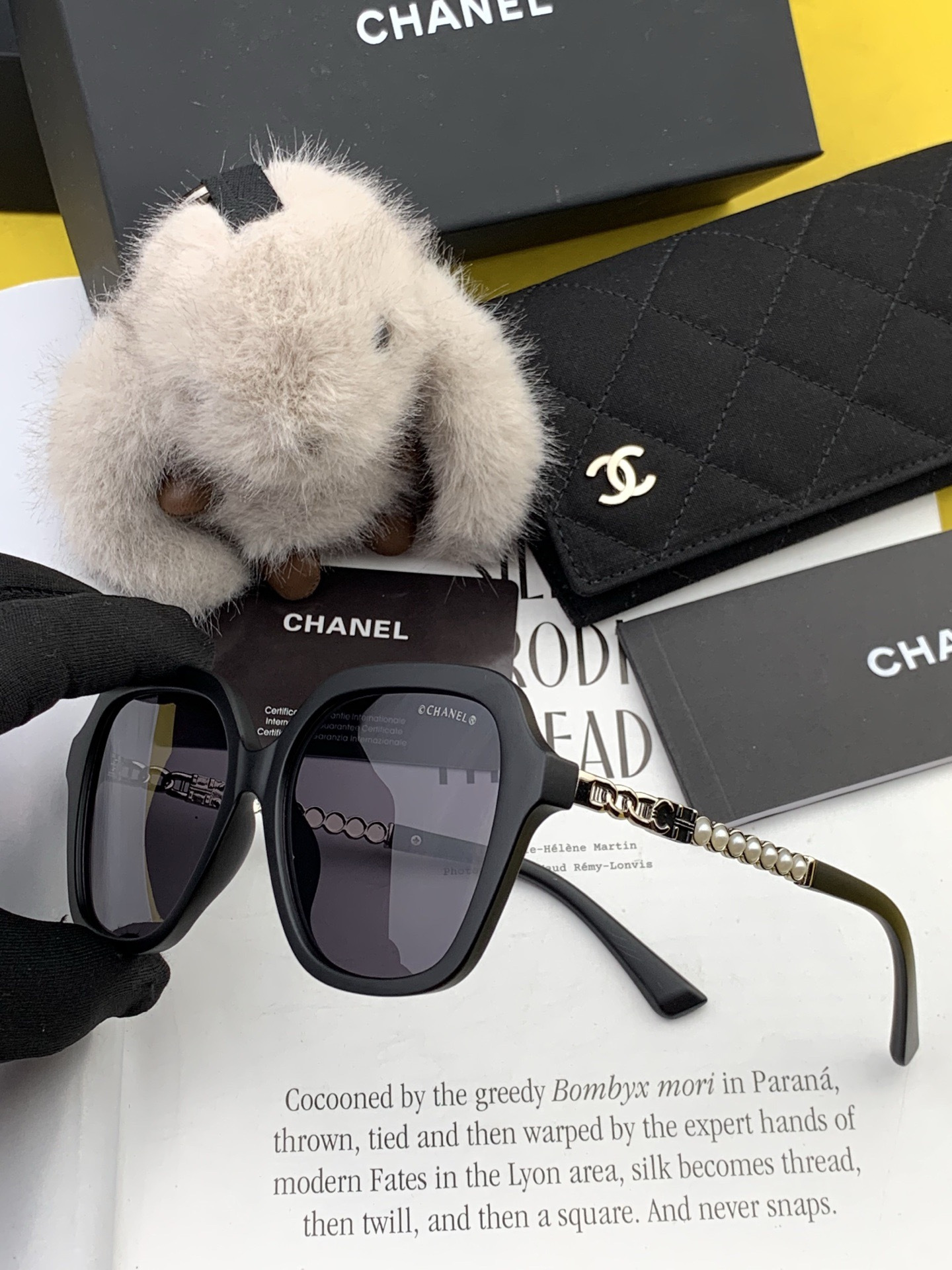 新品CHANEL 香奈儿太阳镜以独特魅力和前卫风格诠释春夏最新眼镜，质感超好佩带舒适 型号：CH6305