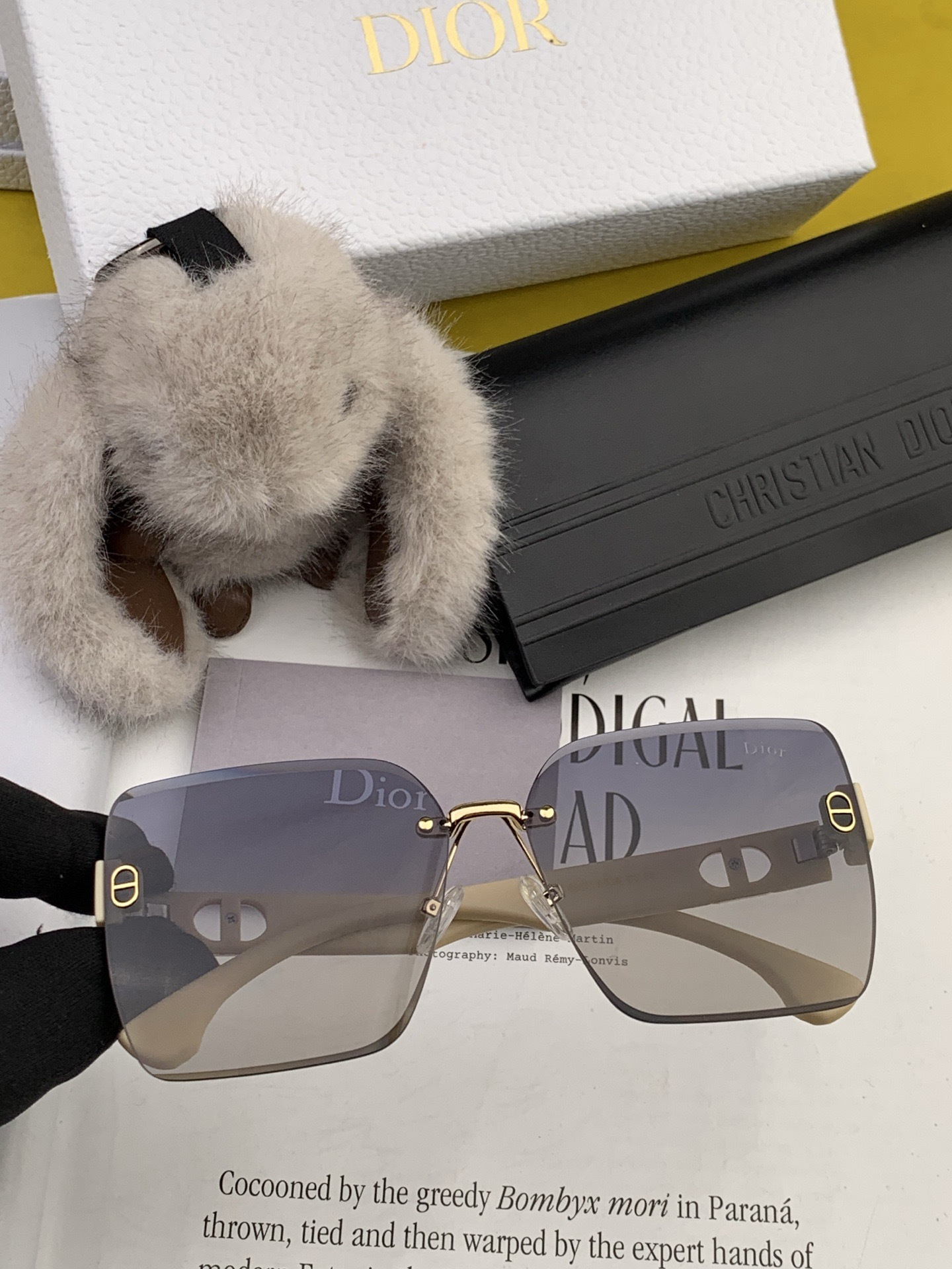 🔺 【DIOR-迪奥】开春新款 潮流爆款 时尚方框太阳镜 高品质 佩戴舒适 网红潮款墨镜 型号：D355