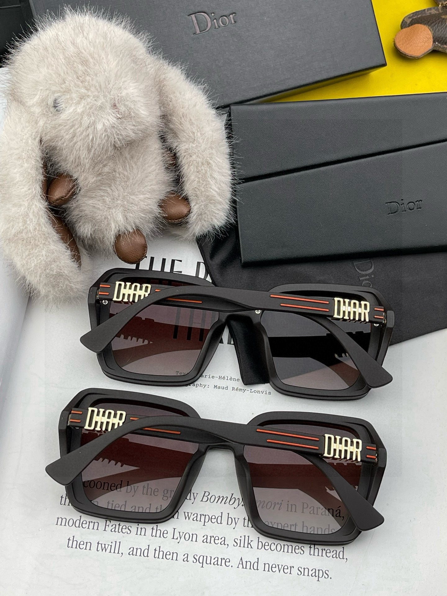 🔺 【DIOR-迪奥】开春新款 潮流爆款 时尚方框偏光太阳镜 高品质 佩戴舒适 网红潮款墨镜 女士高清偏