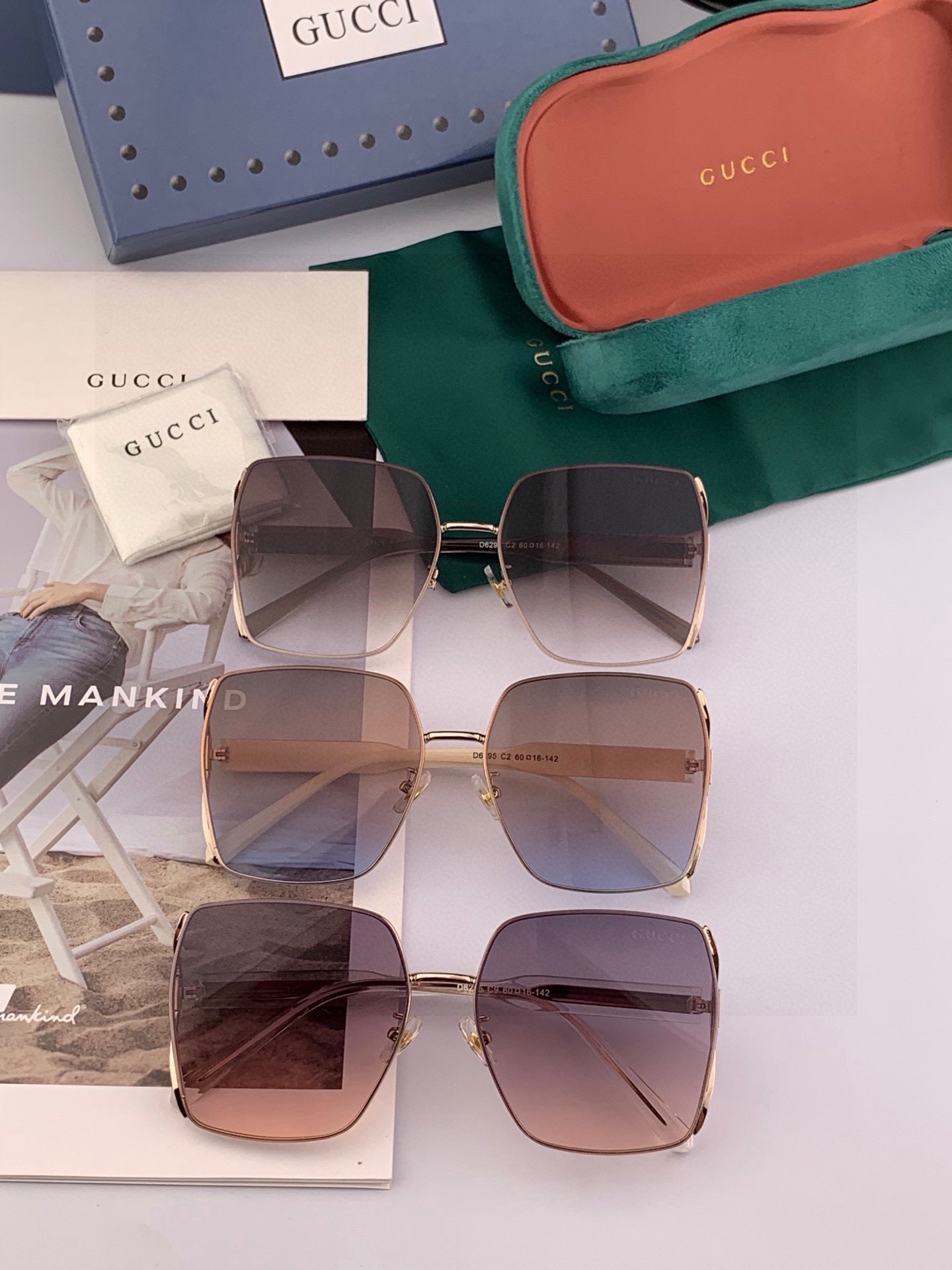 香奈儿新款太阳镜太漂亮的款,爆到断货。镜片采用尼龙材质,透光度清晰的同时又保护眼睛,镜框采用环保无磁不锈