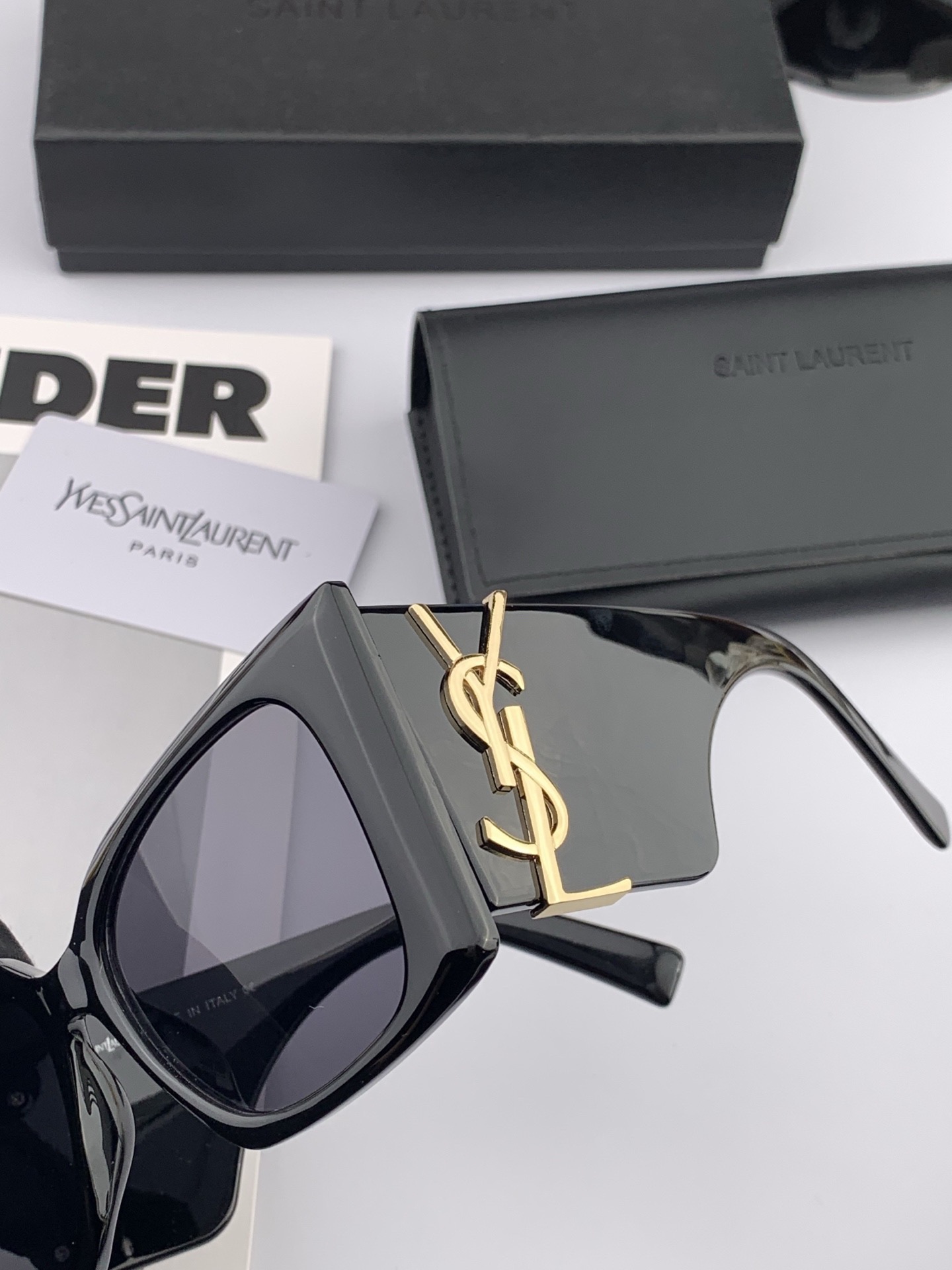 新品SAINTOWEN圣罗兰 官网最新款 独具奢华外观和精致线条 风格华贵典雅 轻盈舒适 众多明星网红追