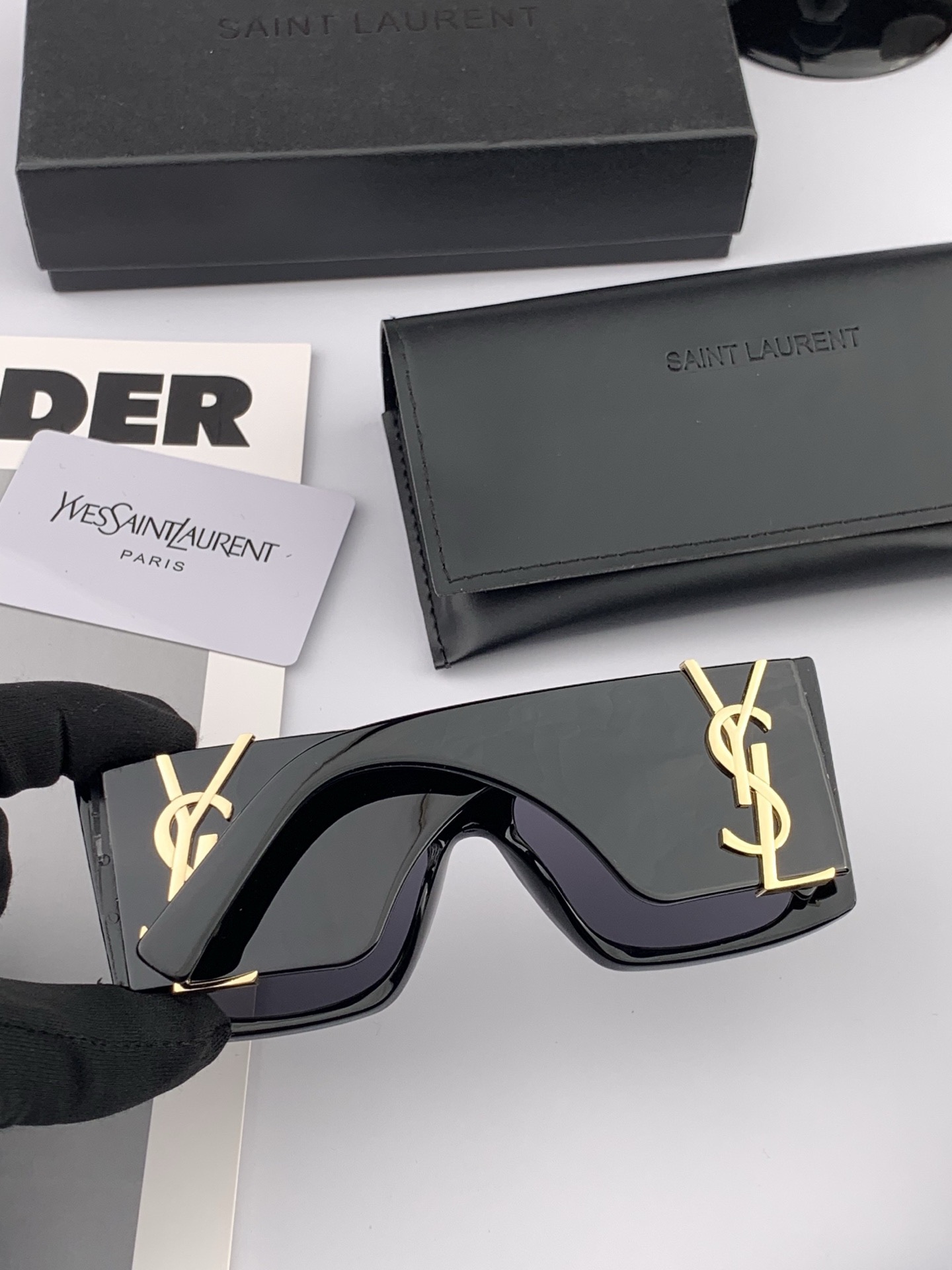 新品SAINTOWEN圣罗兰 官网最新款 独具奢华外观和精致线条 风格华贵典雅 轻盈舒适 众多明星网红追