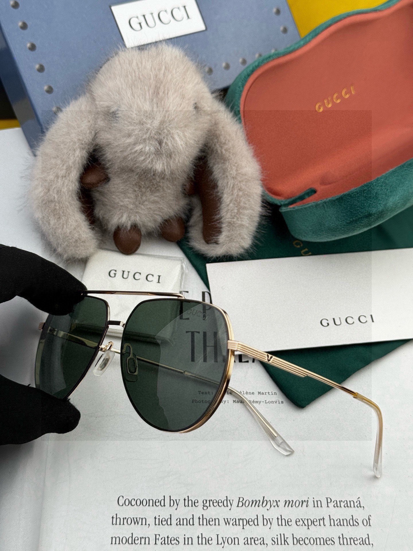 GUCCI 男款炫彩飞行员偏光太阳镜 ❤️材质：高清尼龙加厚卡槽高清偏光镜片 🌹无边框镜架💕颜👍型号：G