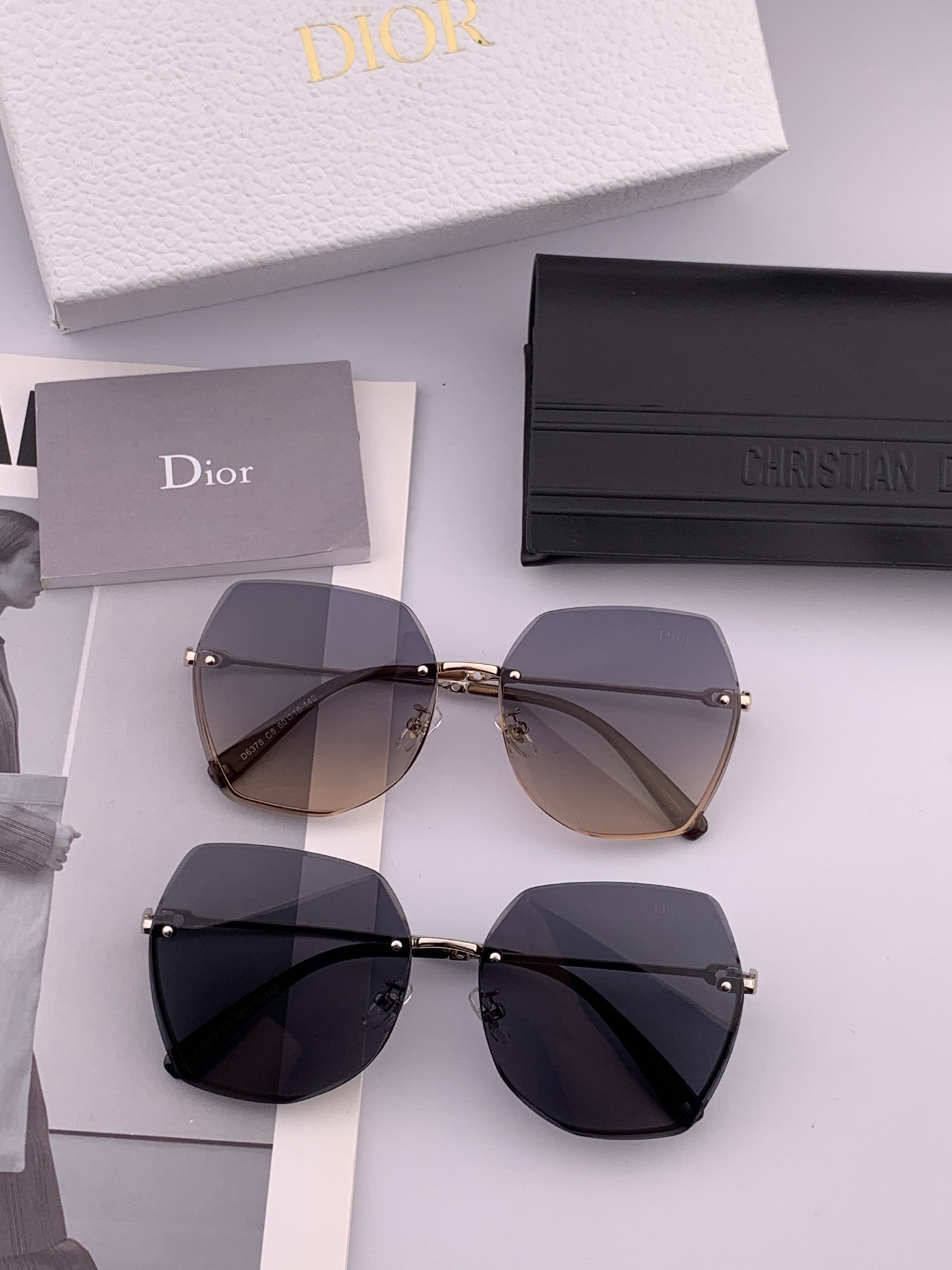 【尼龙偏光系列】DIOR无框太阳镜墨多边形设计，不挑脸型，无论搭配大衣还是连衣裙都非常显气质尼龙偏光镜片