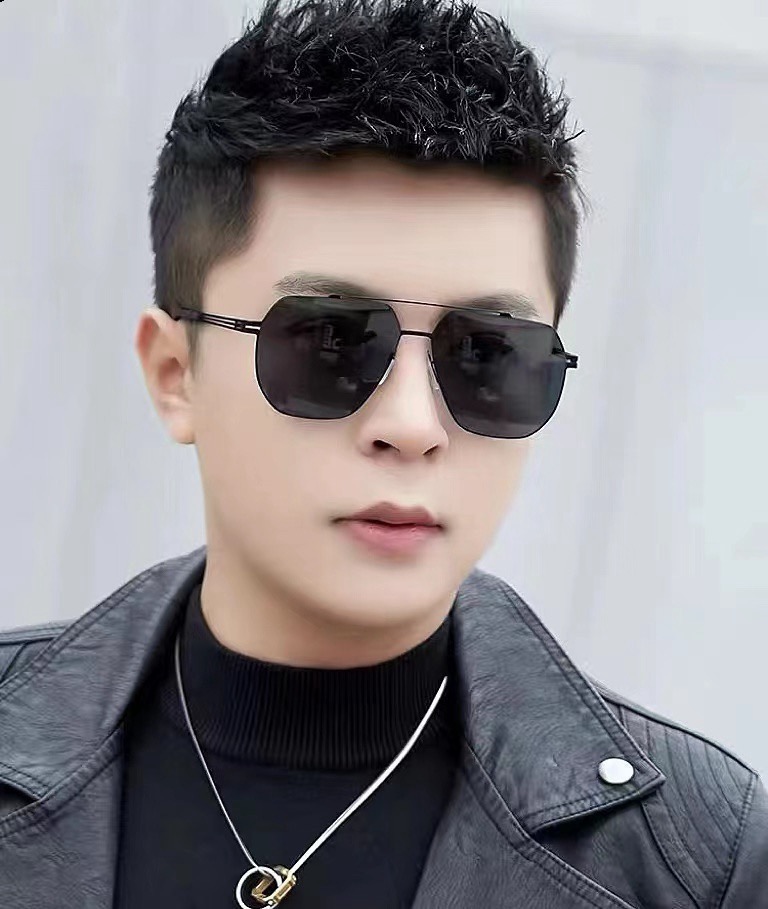 ♦️ GUCCI 新款男女情侣款太阳镜多边形墨镜iP电镀永不褪色 超轻超有弹性整幅眼镜无螺丝重要的是压不