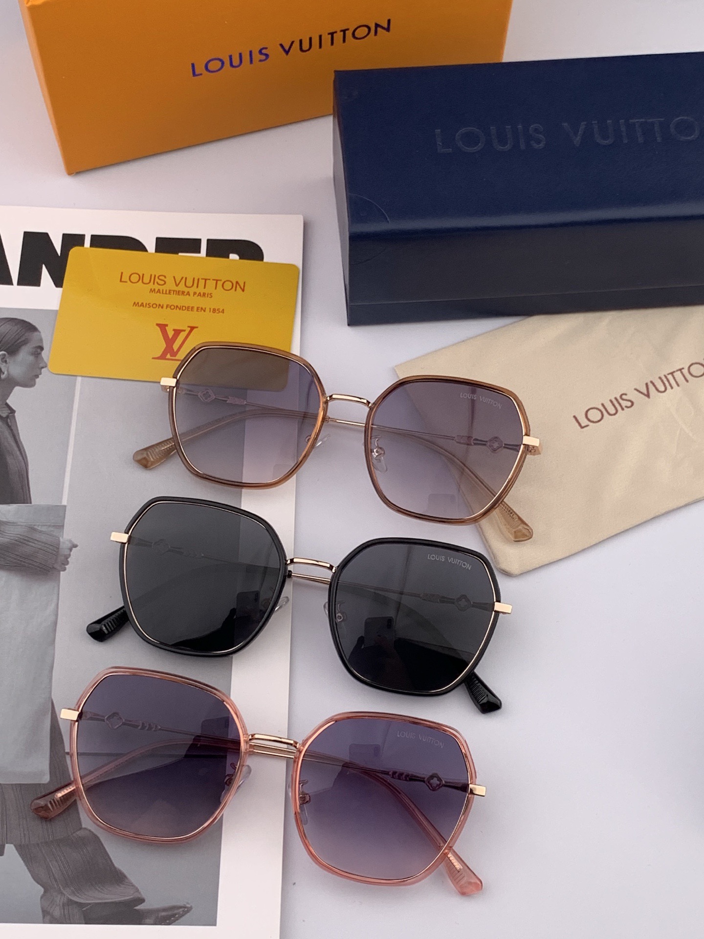 LV 太阳镜潮品官网模特同款 [玫瑰][玫瑰]四叶草🍀精致个性设计简约时尚 高品质值得拥有绝对潮爆整个夏