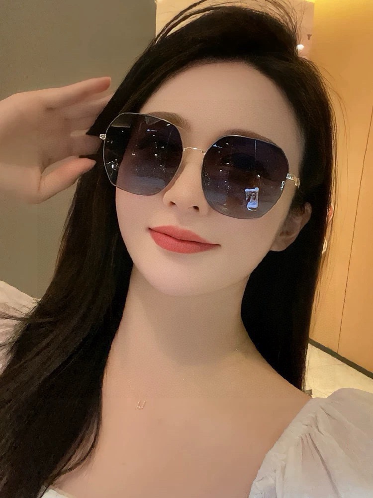 🔺 【GUCCI-偏光太阳镜】开春新款 潮流爆款 时尚圆框偏光太阳镜 高品质 佩戴舒适 网红潮款墨镜 女