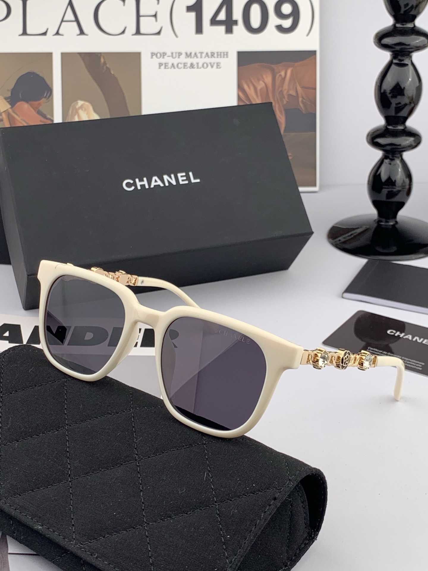 新品CHANEL 香奈儿太阳镜以独特魅力和前卫风格诠释春夏最新眼镜，质感超好佩带舒适 型号：CH5236