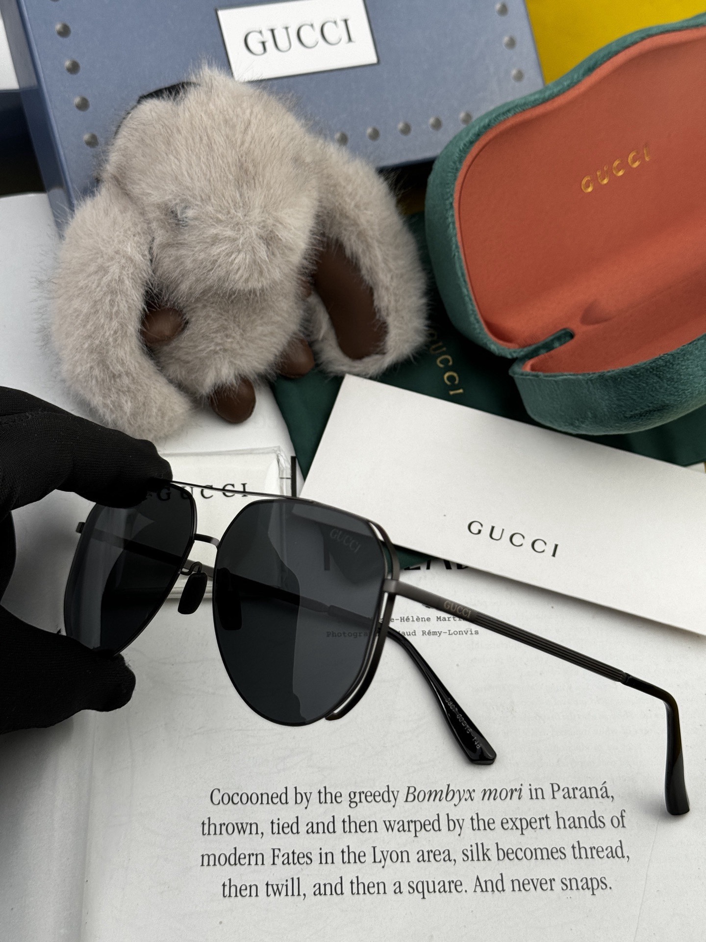 GUCCI 男款炫彩飞行员偏光太阳镜 ❤️材质：高清尼龙加厚卡槽高清偏光镜片 🌹无边框镜架💕颜👍型号：G